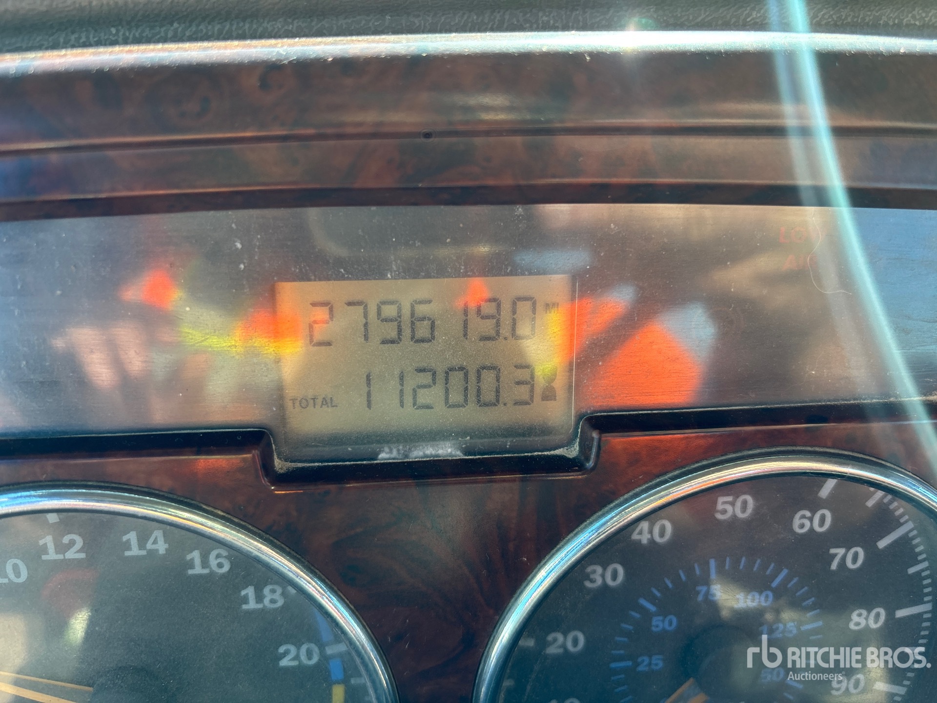2007 Mack CL733