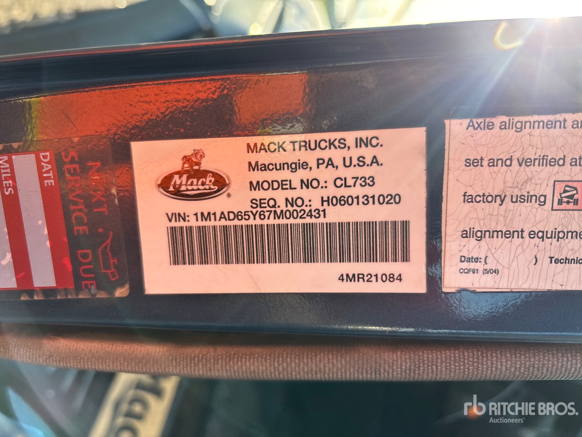 2007 Mack CL733