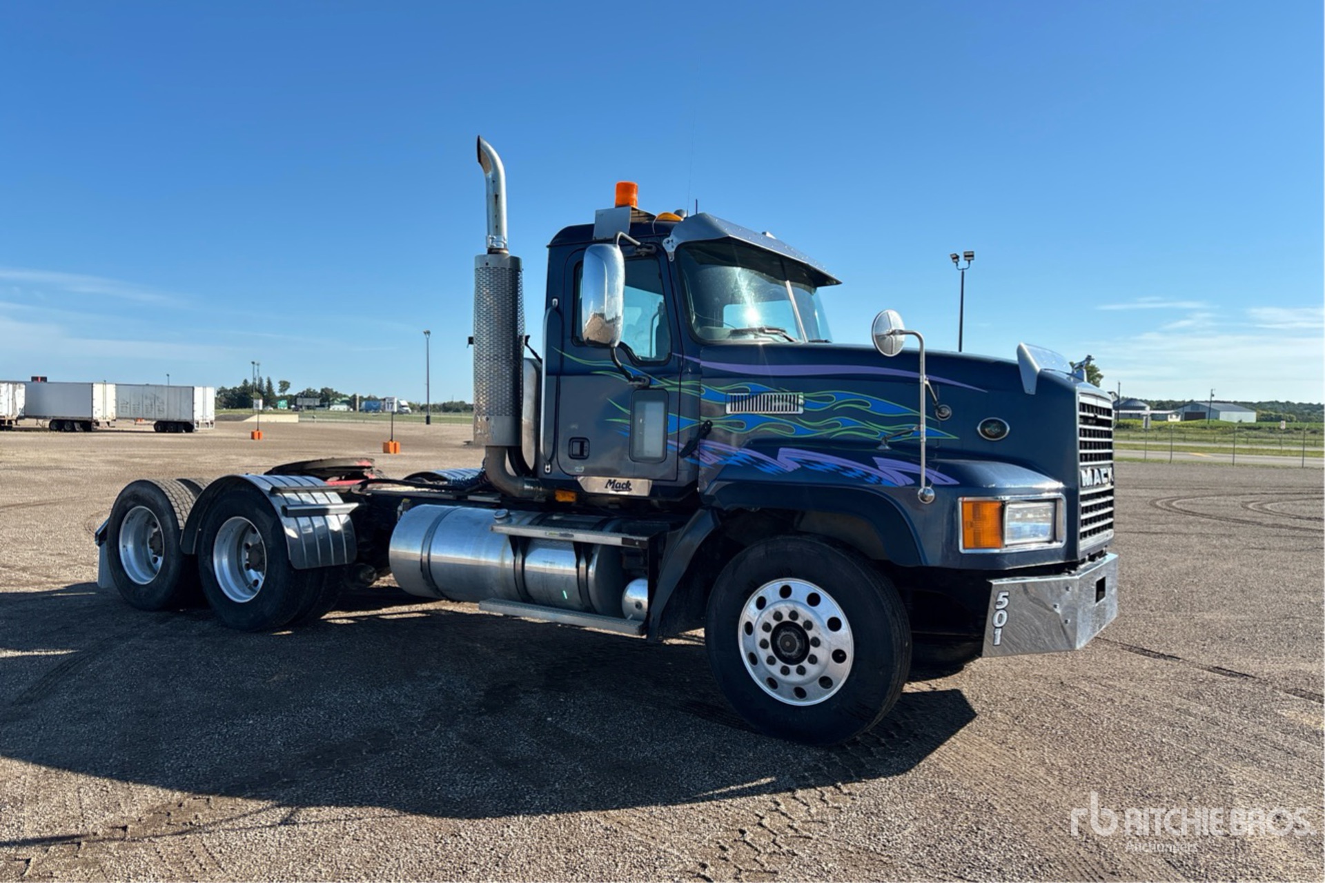 2007 Mack CL733