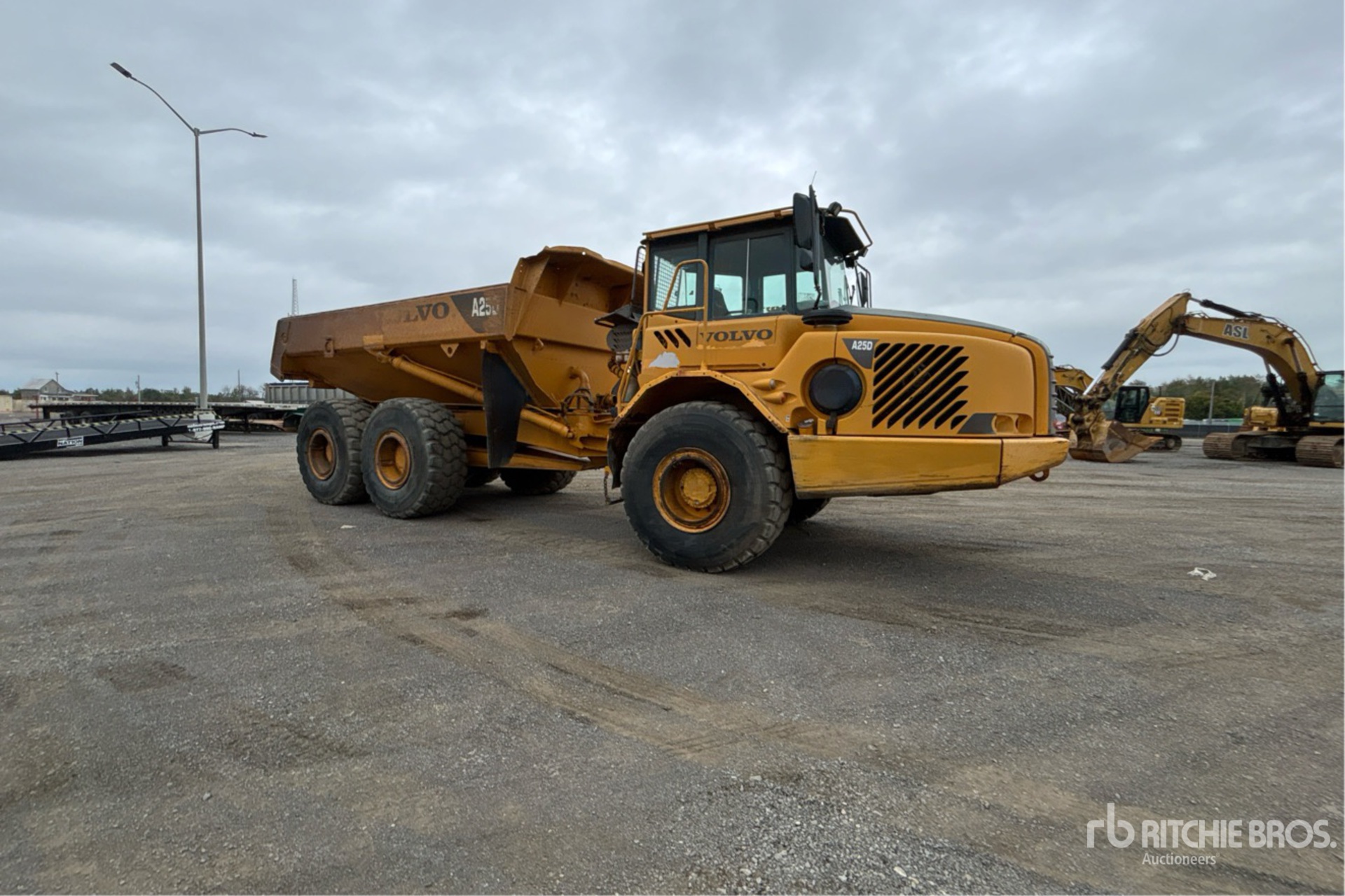 2004 Volvo A25D