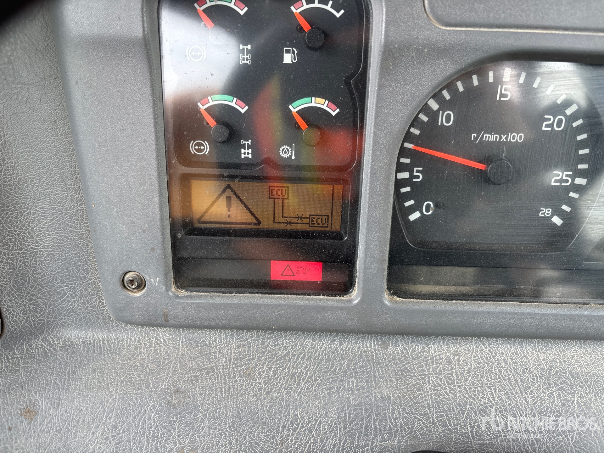 2004 Volvo A25D