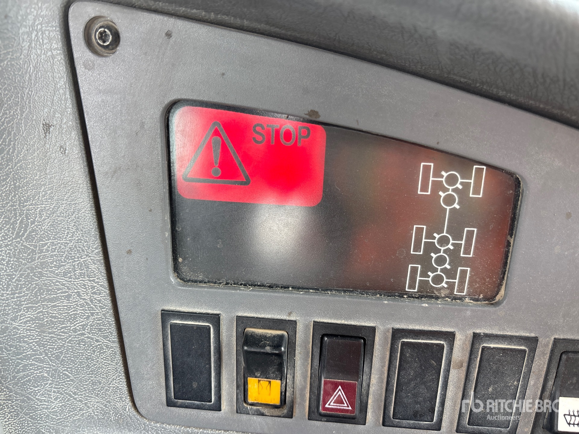 2004 Volvo A25D