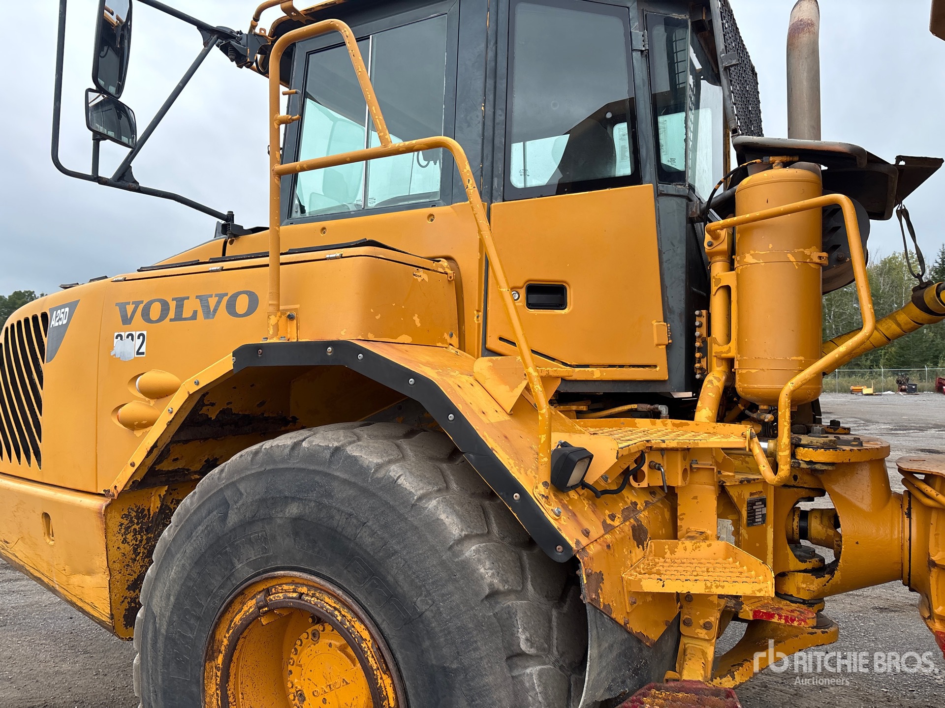 2004 Volvo A25D