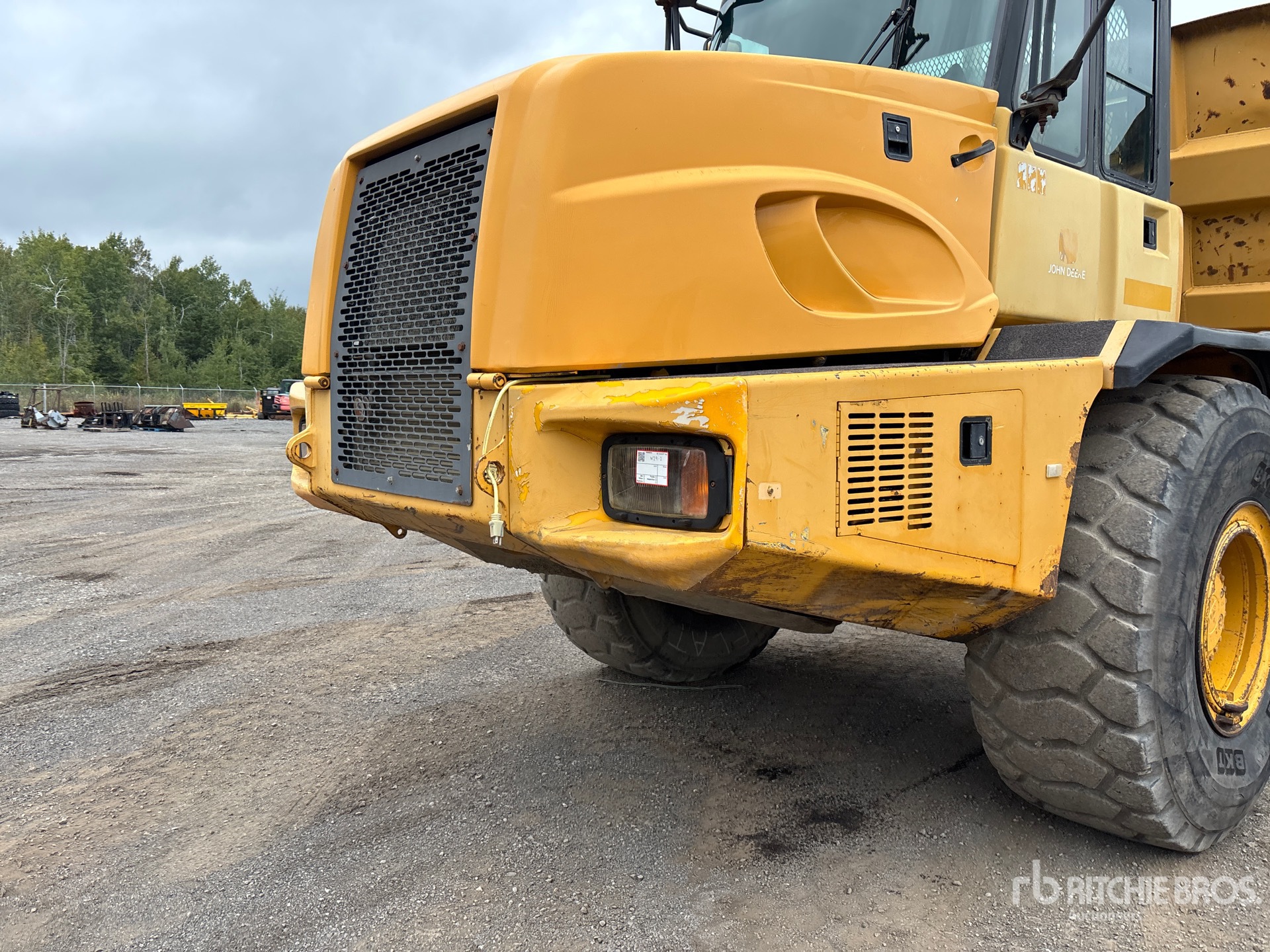 2005 John Deere 300D