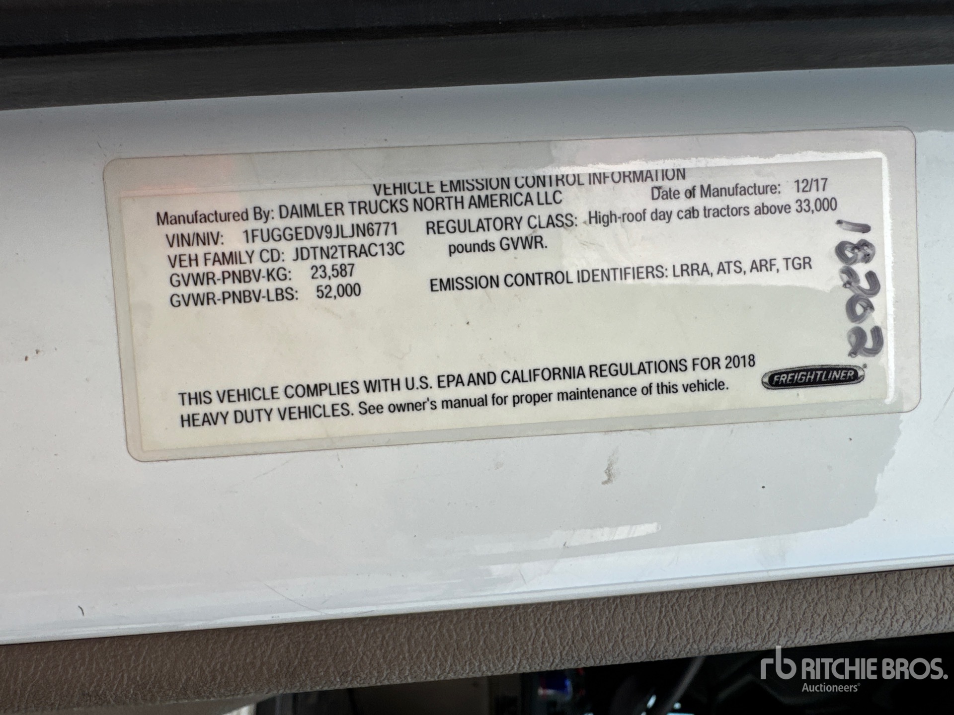 2018 Freightliner CASCADIA 125