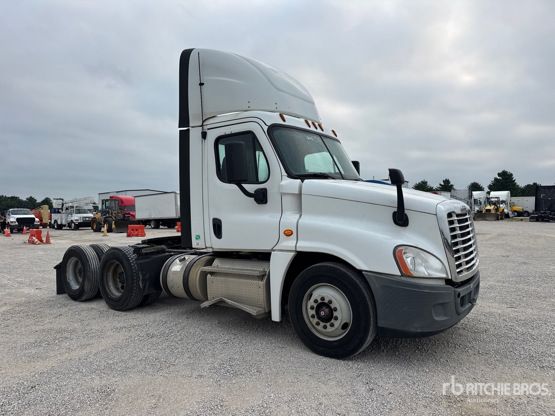 2018 Freightliner CASCADIA 125