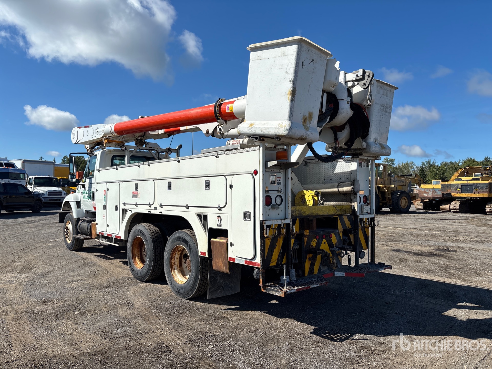2003 International 7400
