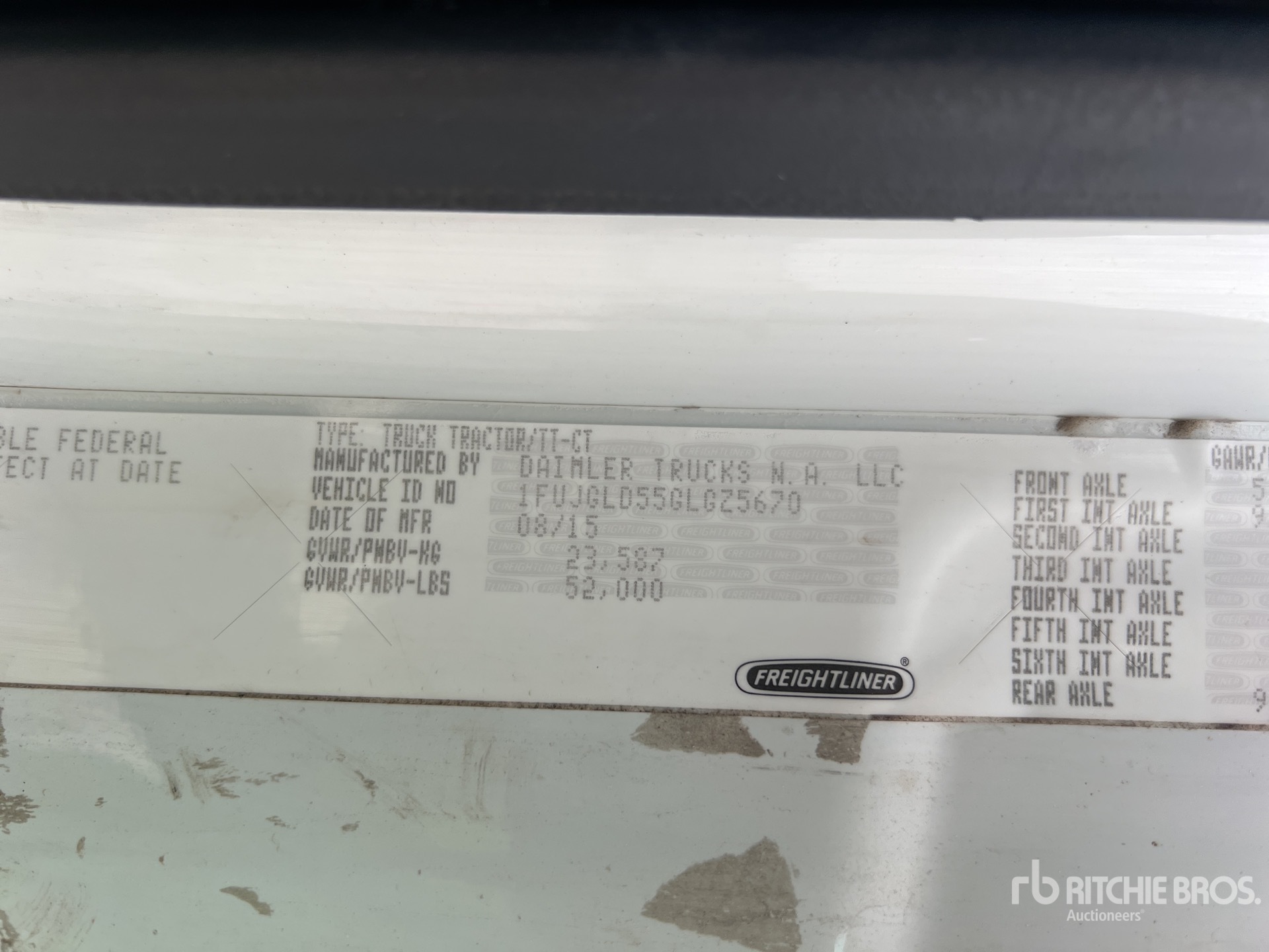 2016 Freightliner CASCADIA 125