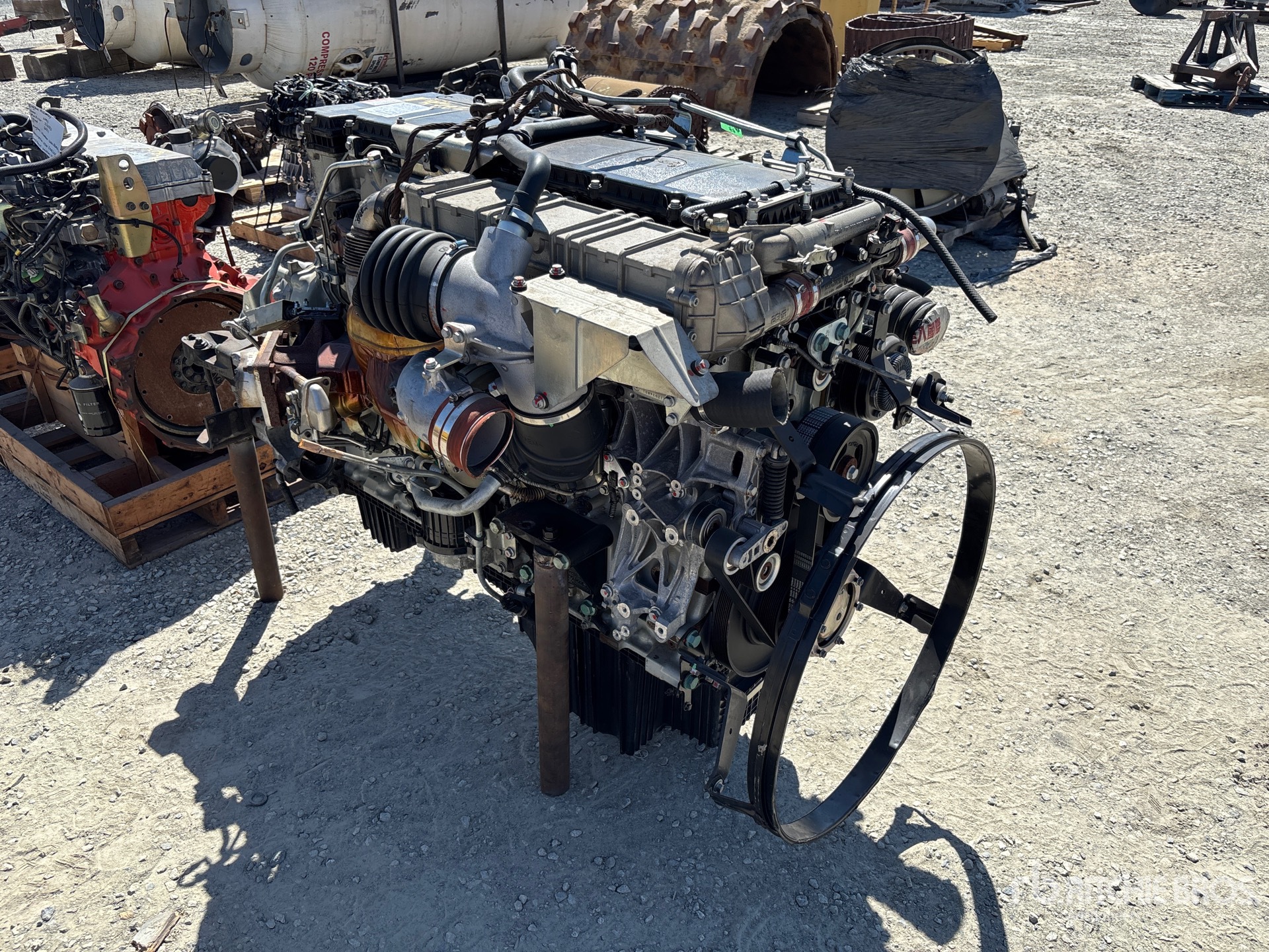 2017 Detroit Diesel DD13
