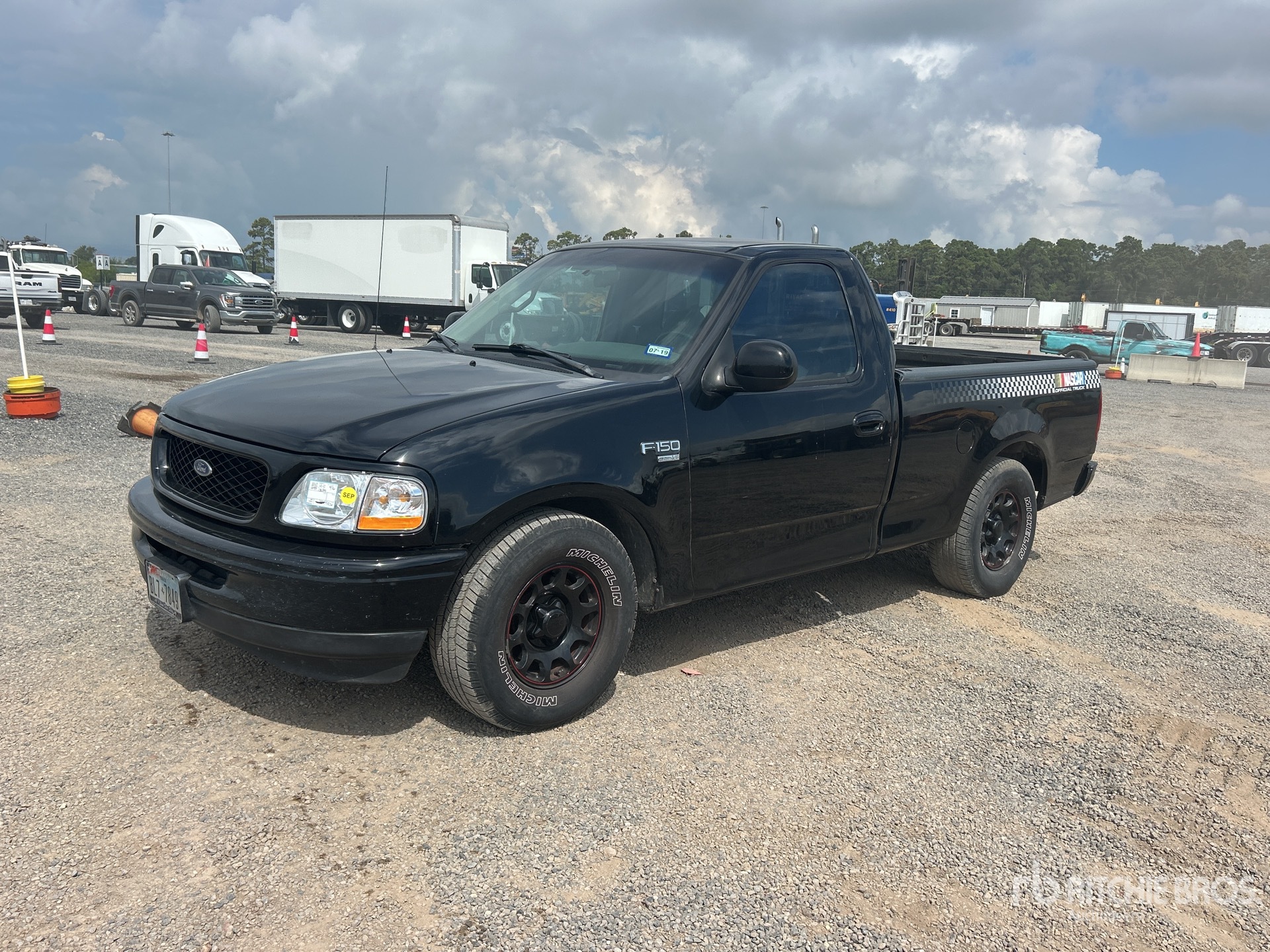 Photo of 1998 Ford F-150