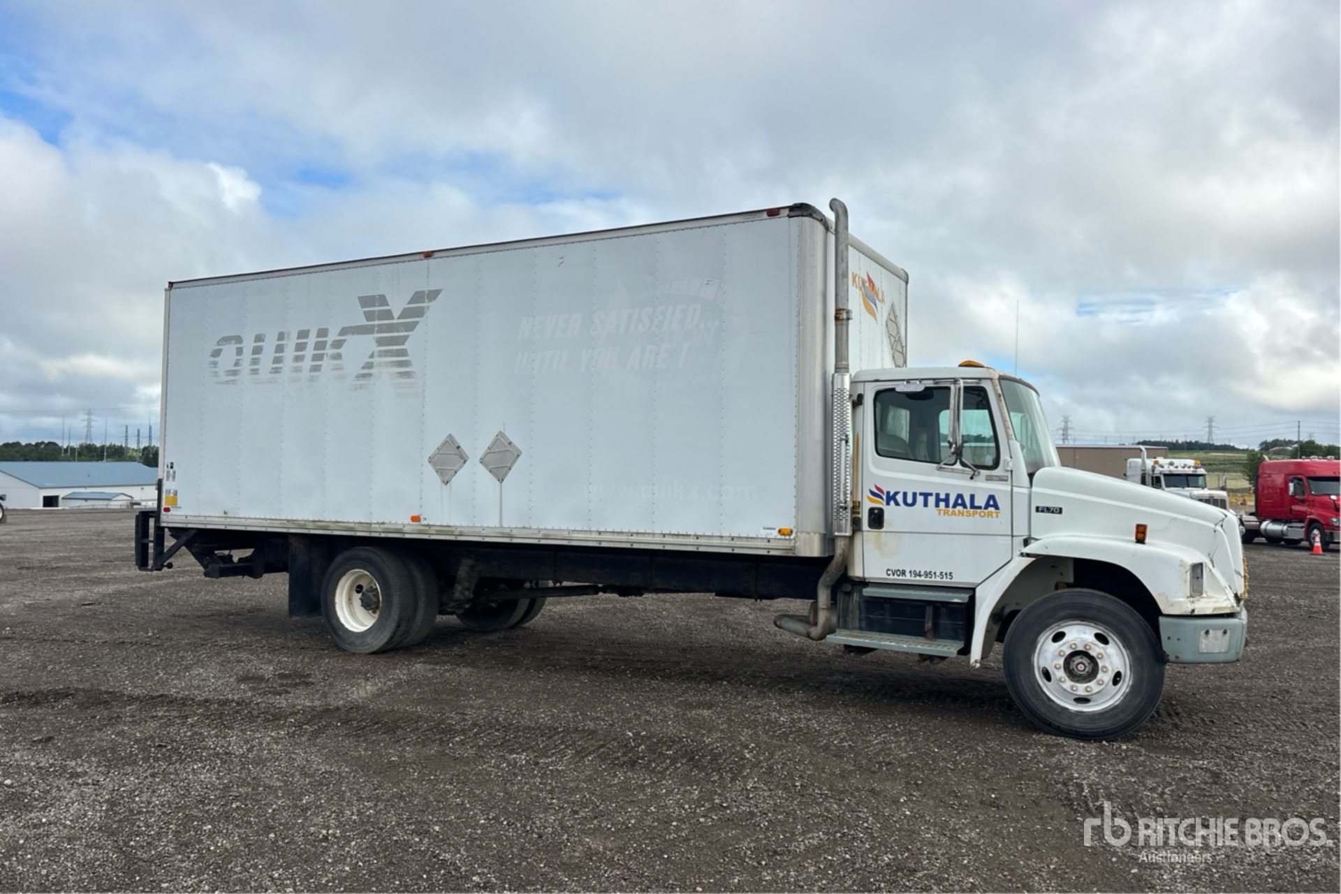 1998 Freightliner FL70