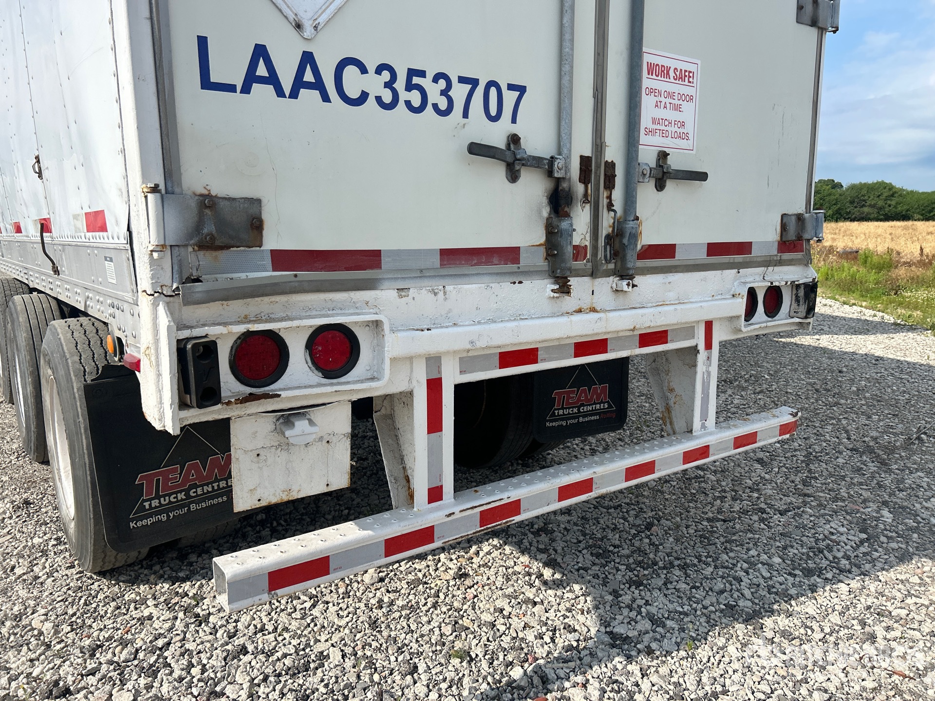 2000 Stoughton 53 FT X 102 IN TRI/A