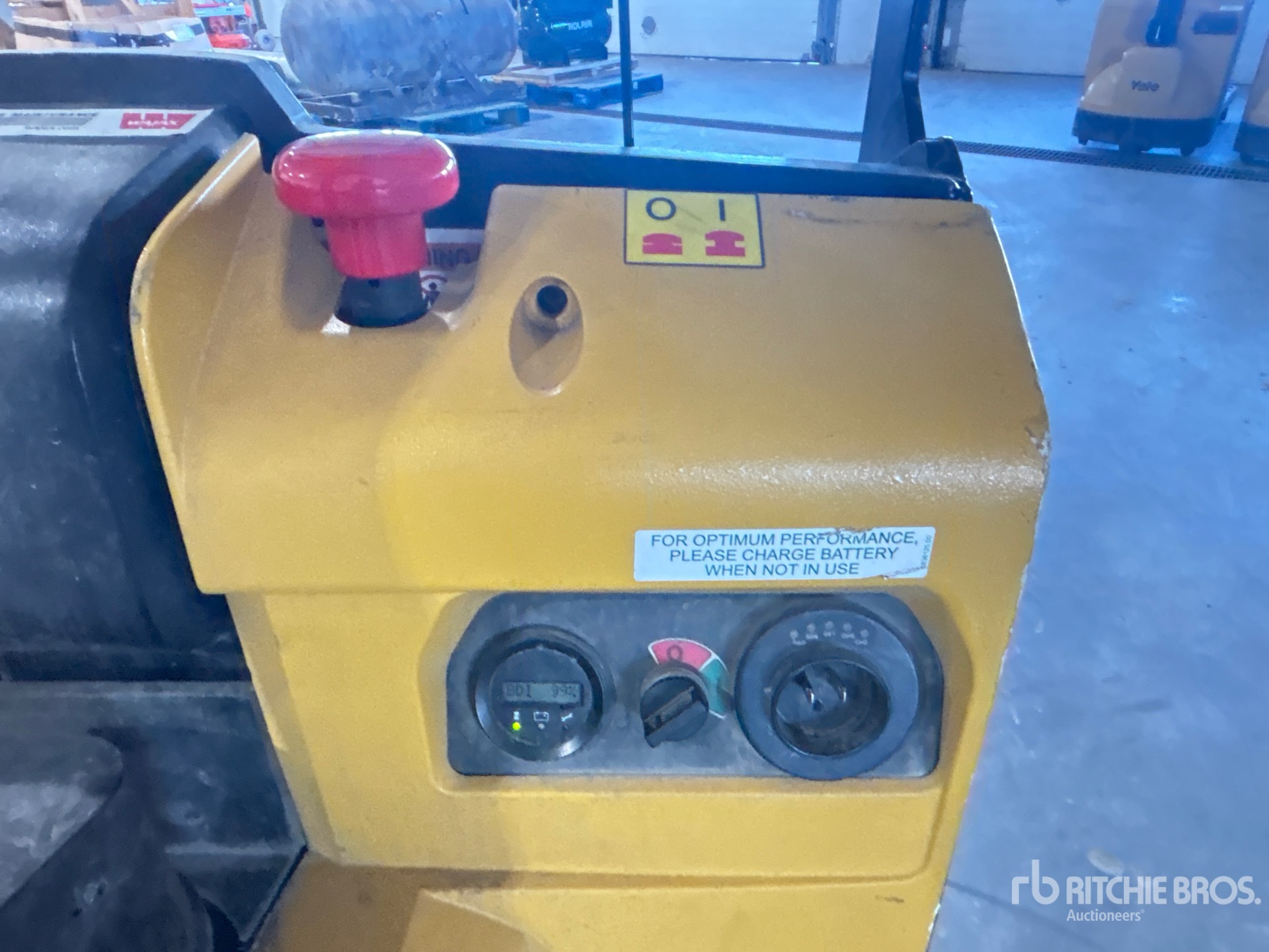Yale MPB045VG