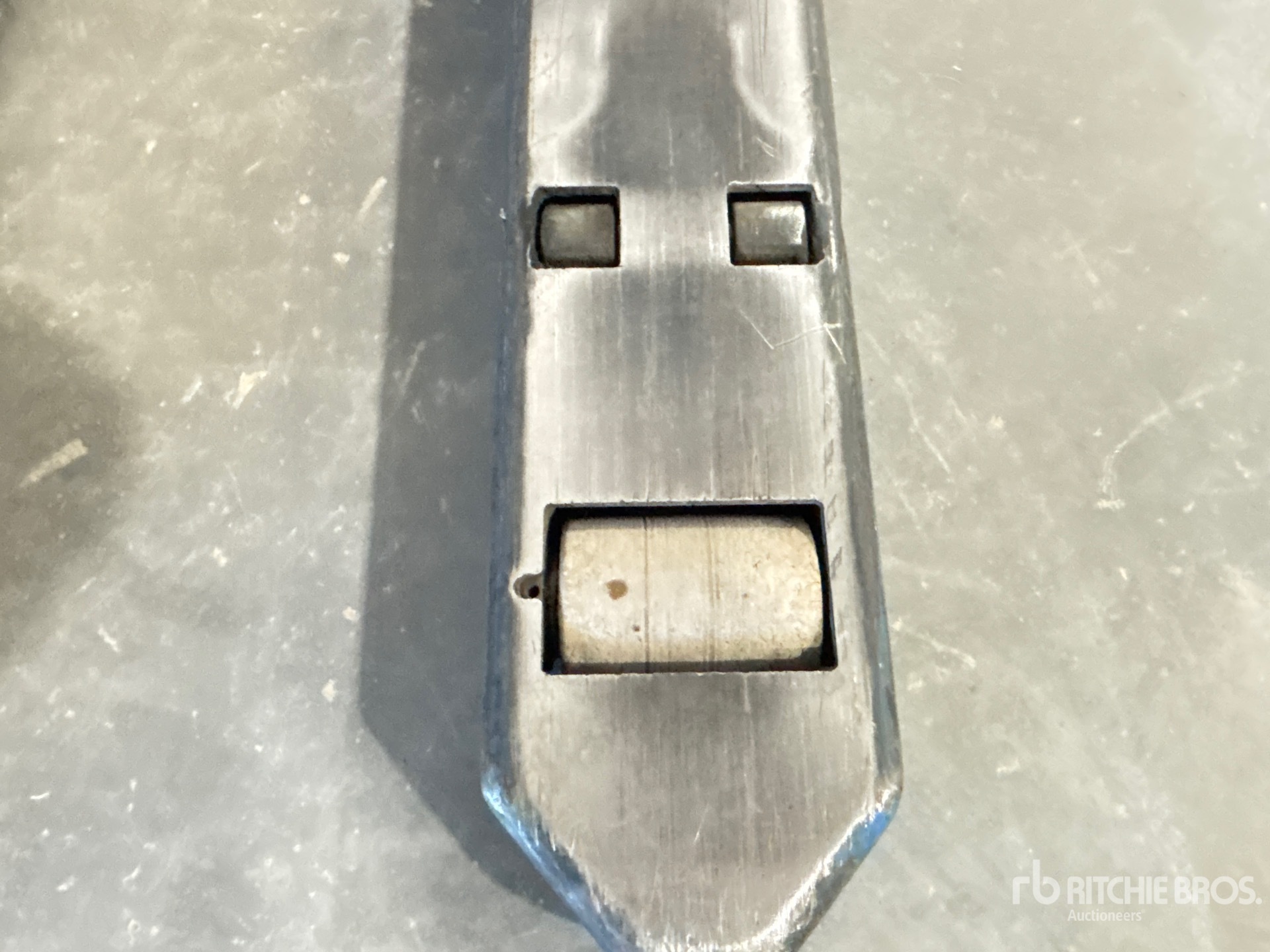 Yale MPB045VG