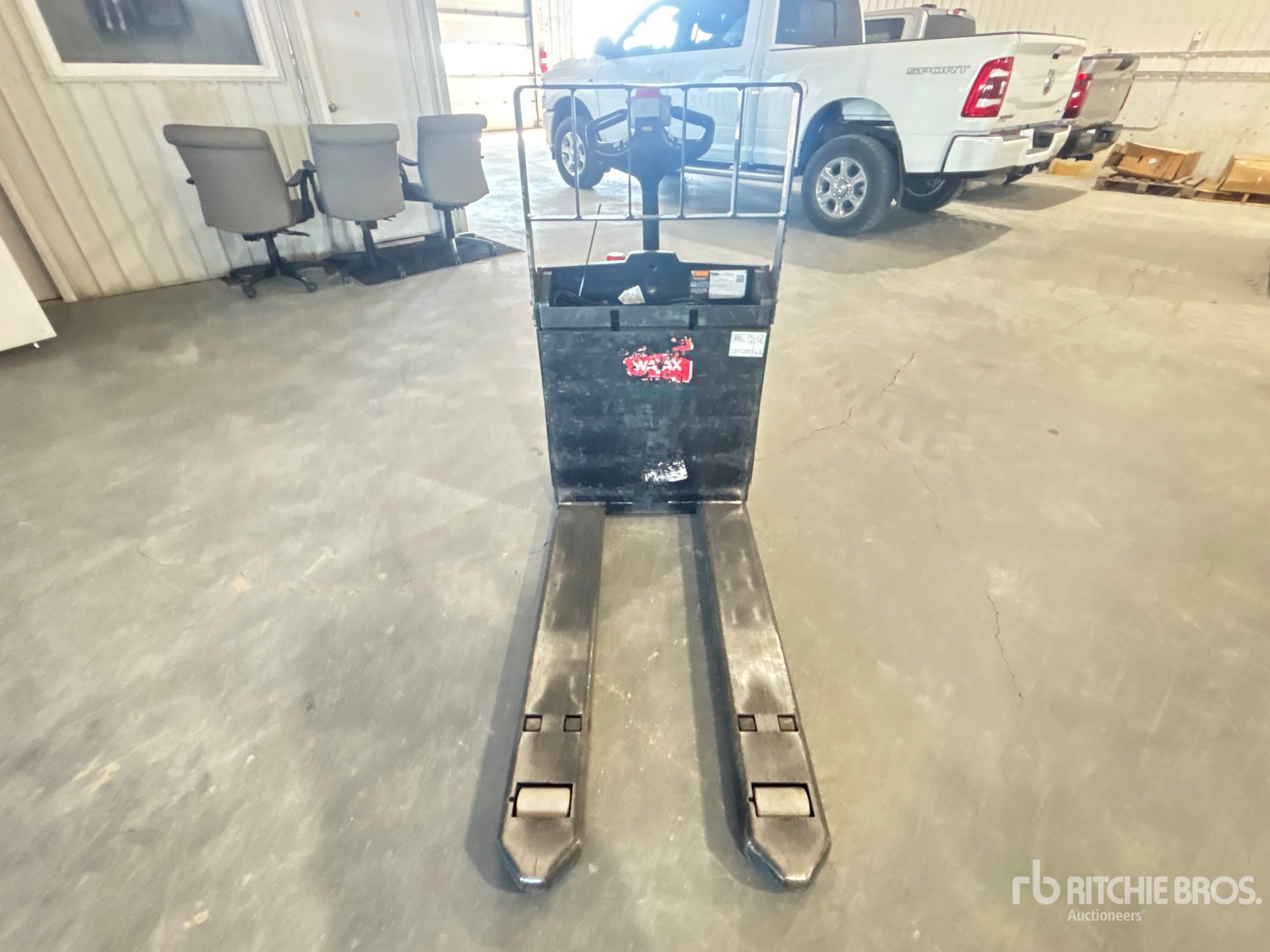 2023 Yale MPB045VGN24T264