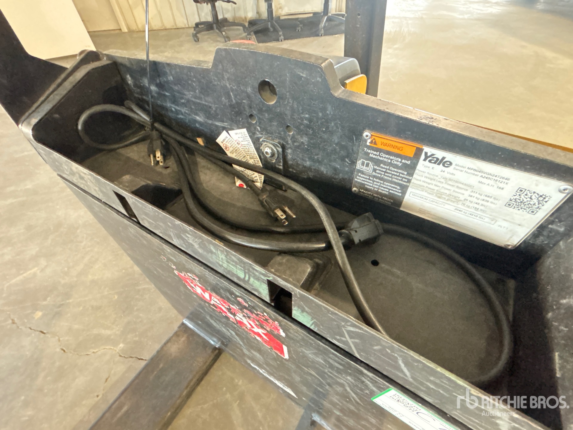 2023 Yale MPB045VGN24T264