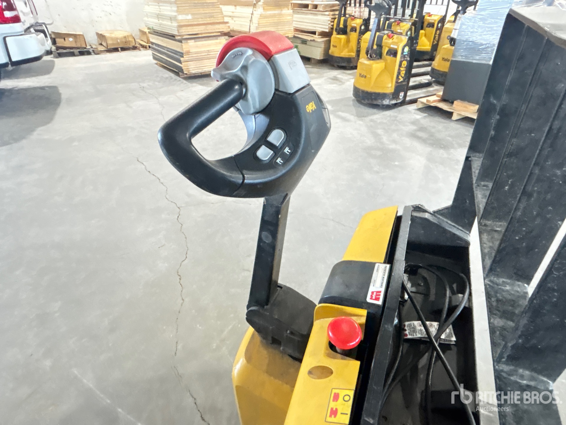 Yale MPB045VG
