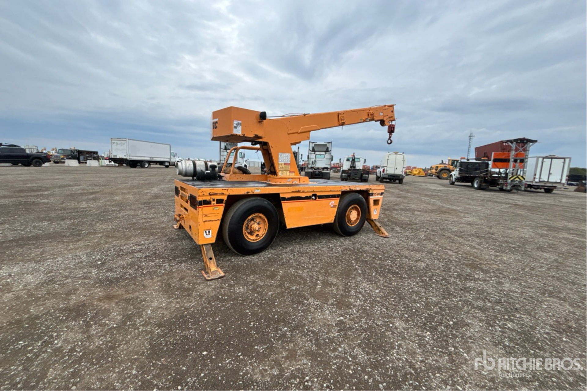 2007 Broderson IC-80-3J