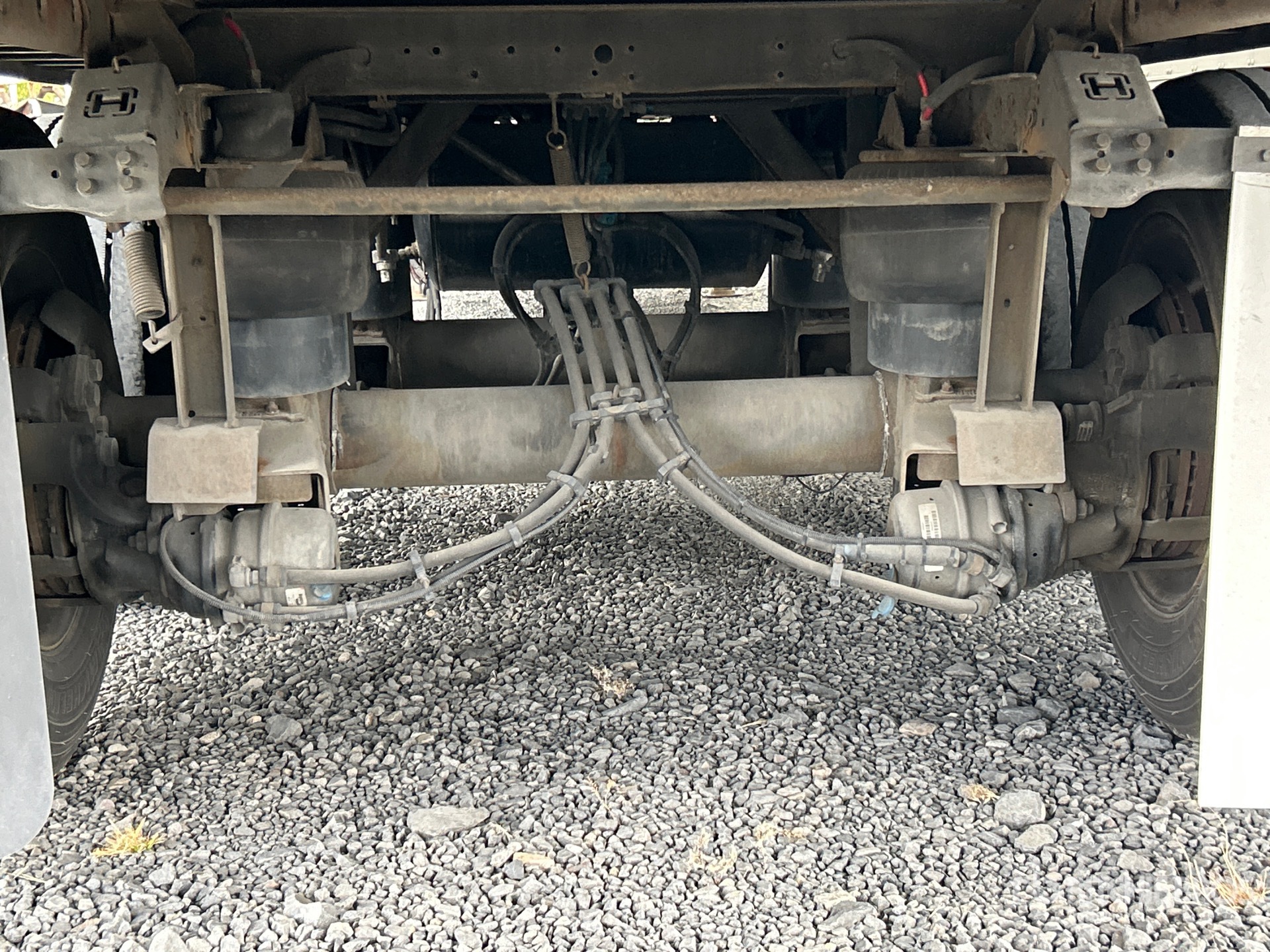 2017 Utility VS2RA