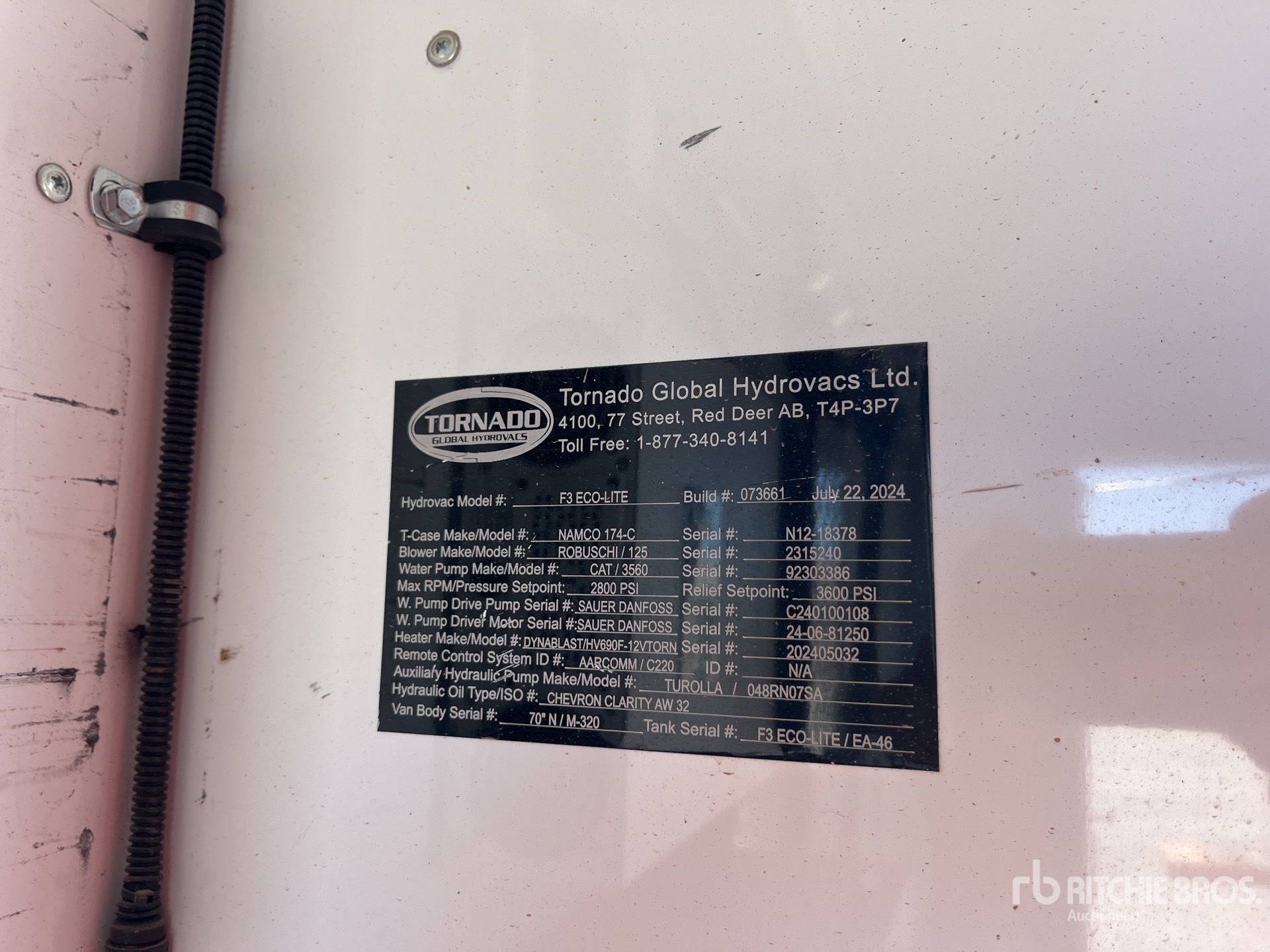 2025 Peterbilt 548