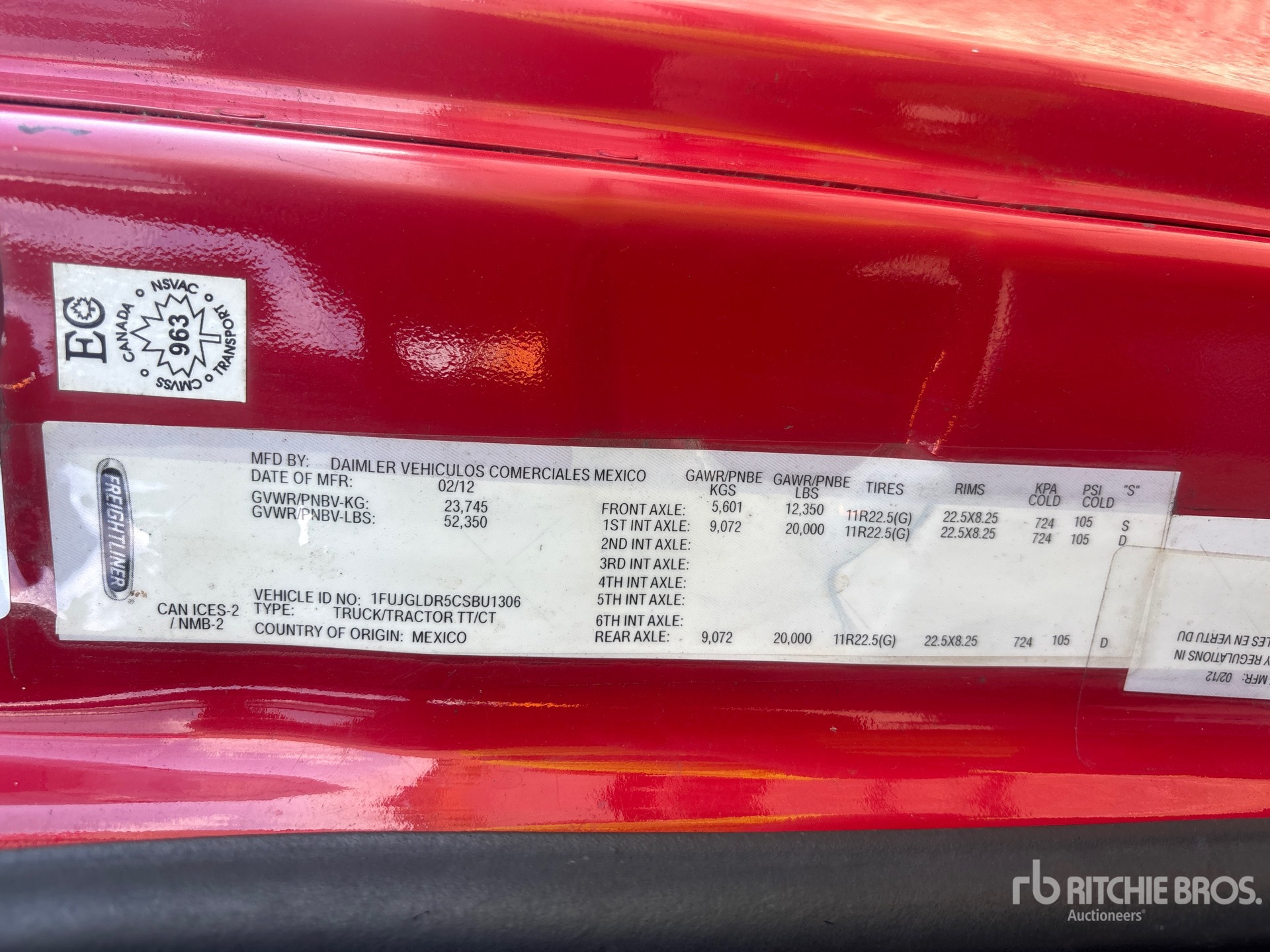 2012 Freightliner CASCADIA 113