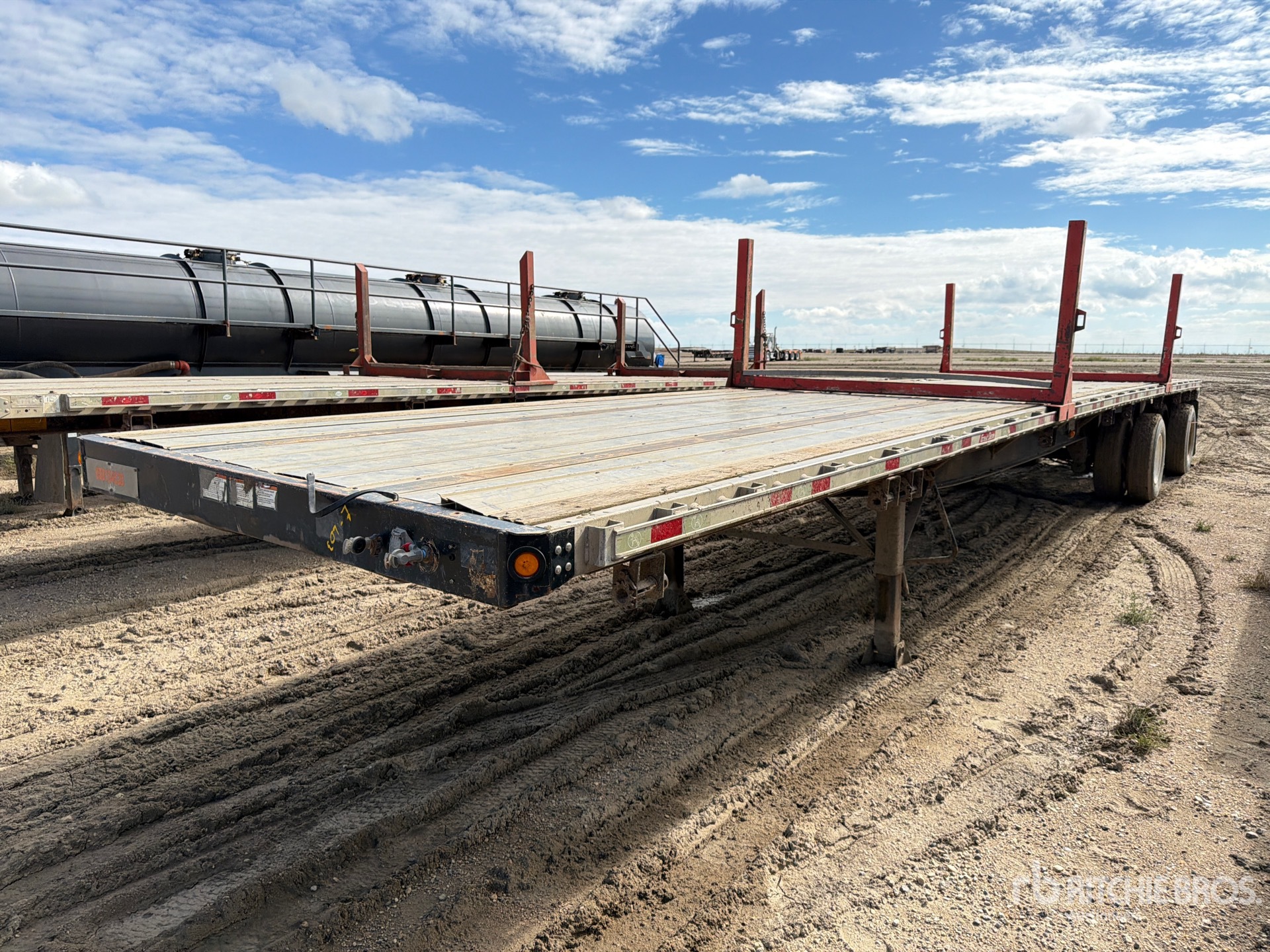 Photo of 2015 Great Dane FLP-0024-00048