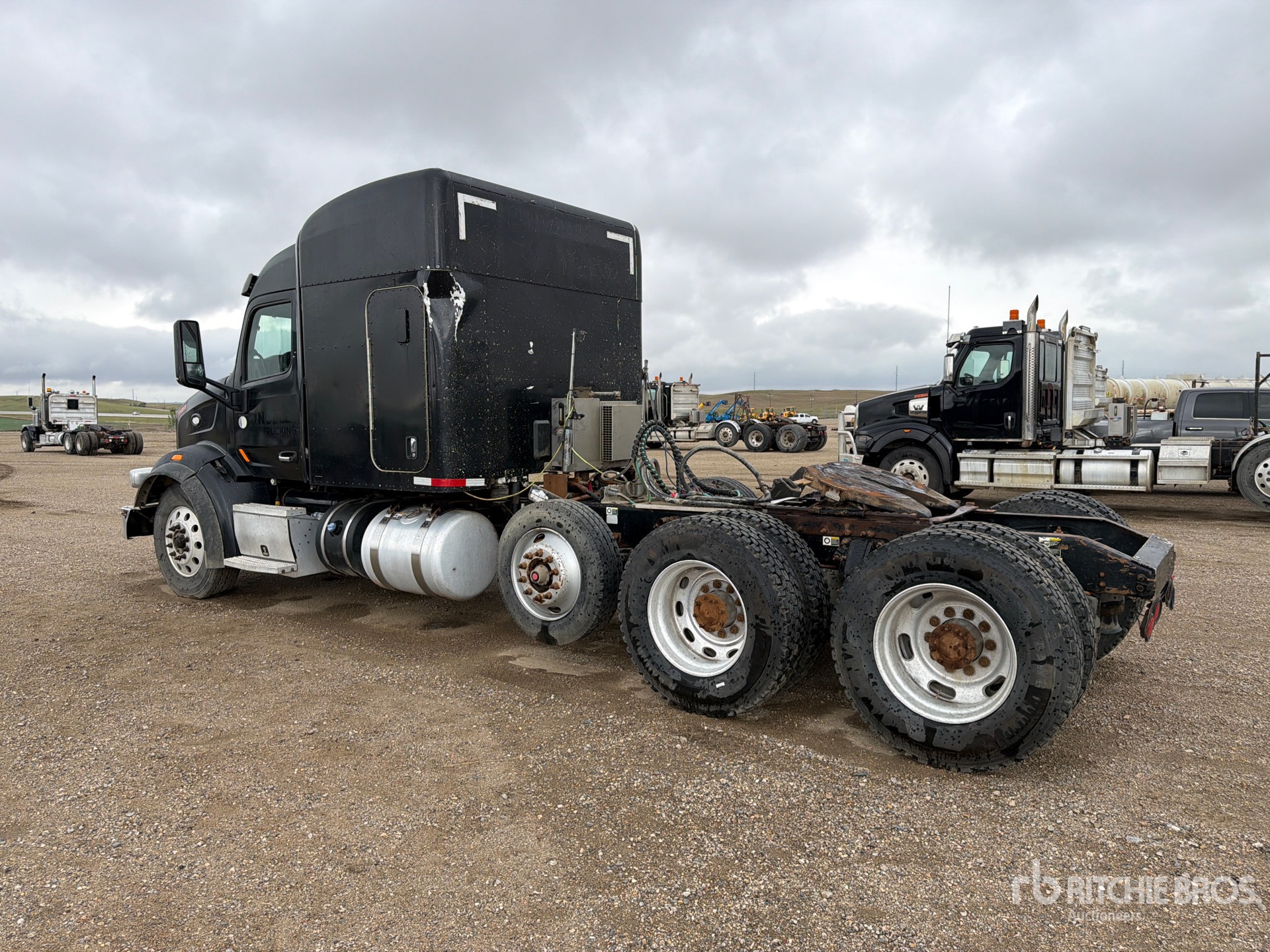 2016 Peterbilt 567
