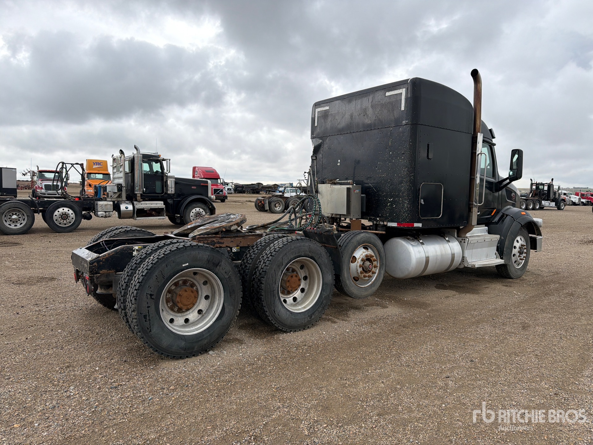 2016 Peterbilt 567