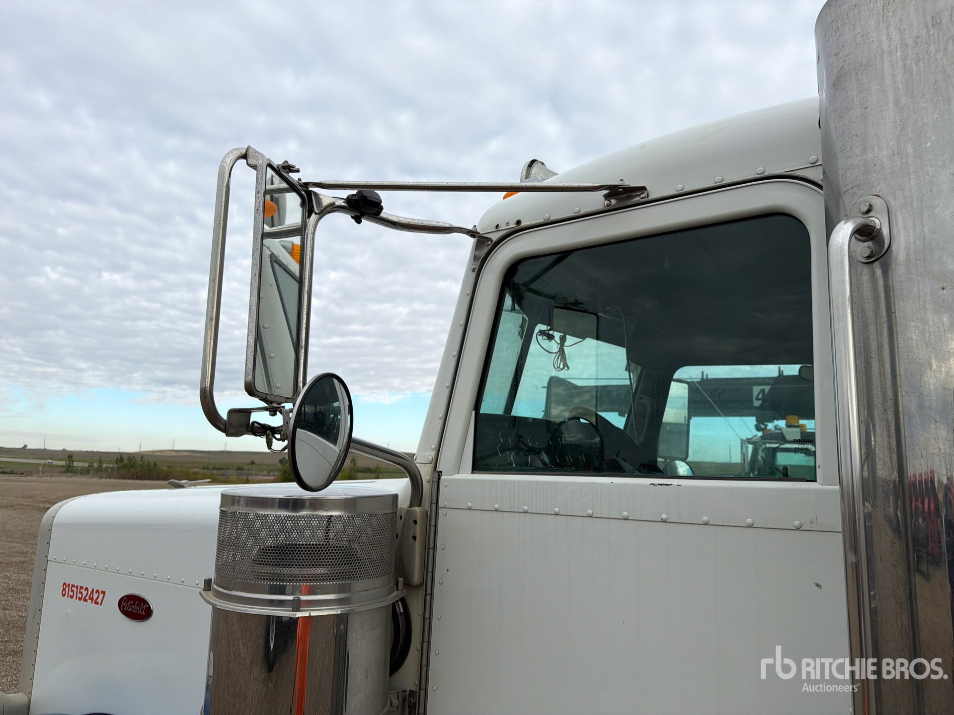 2015 Peterbilt 388