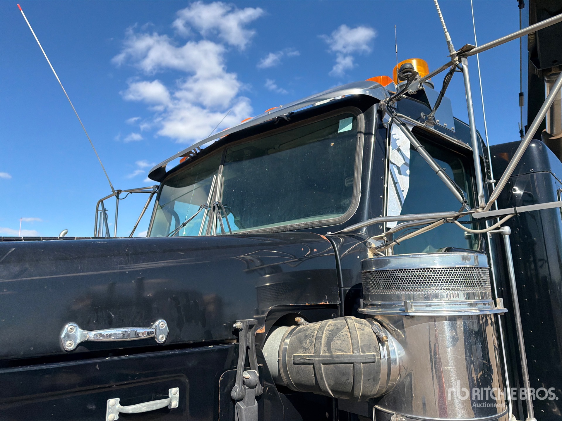 2011 Kenworth C500