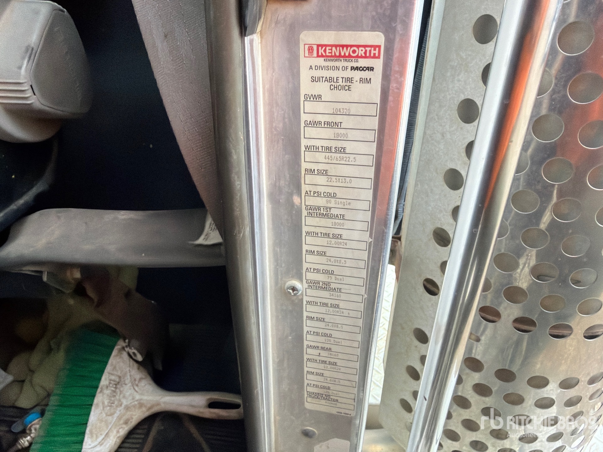 2007 Kenworth C500B