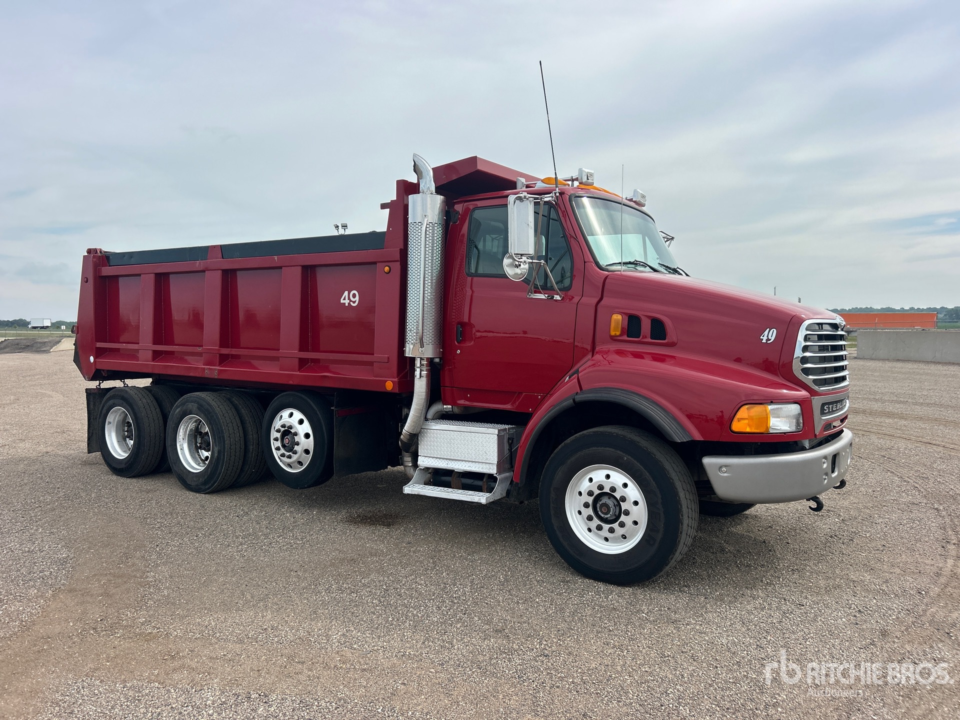 2005 Sterling LT9500