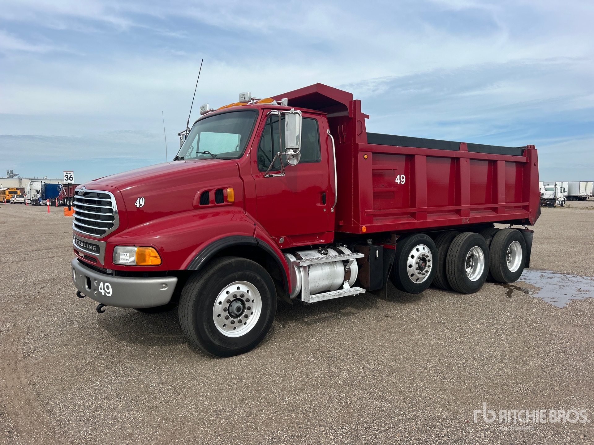 Photo of 2005 Sterling LT9500
