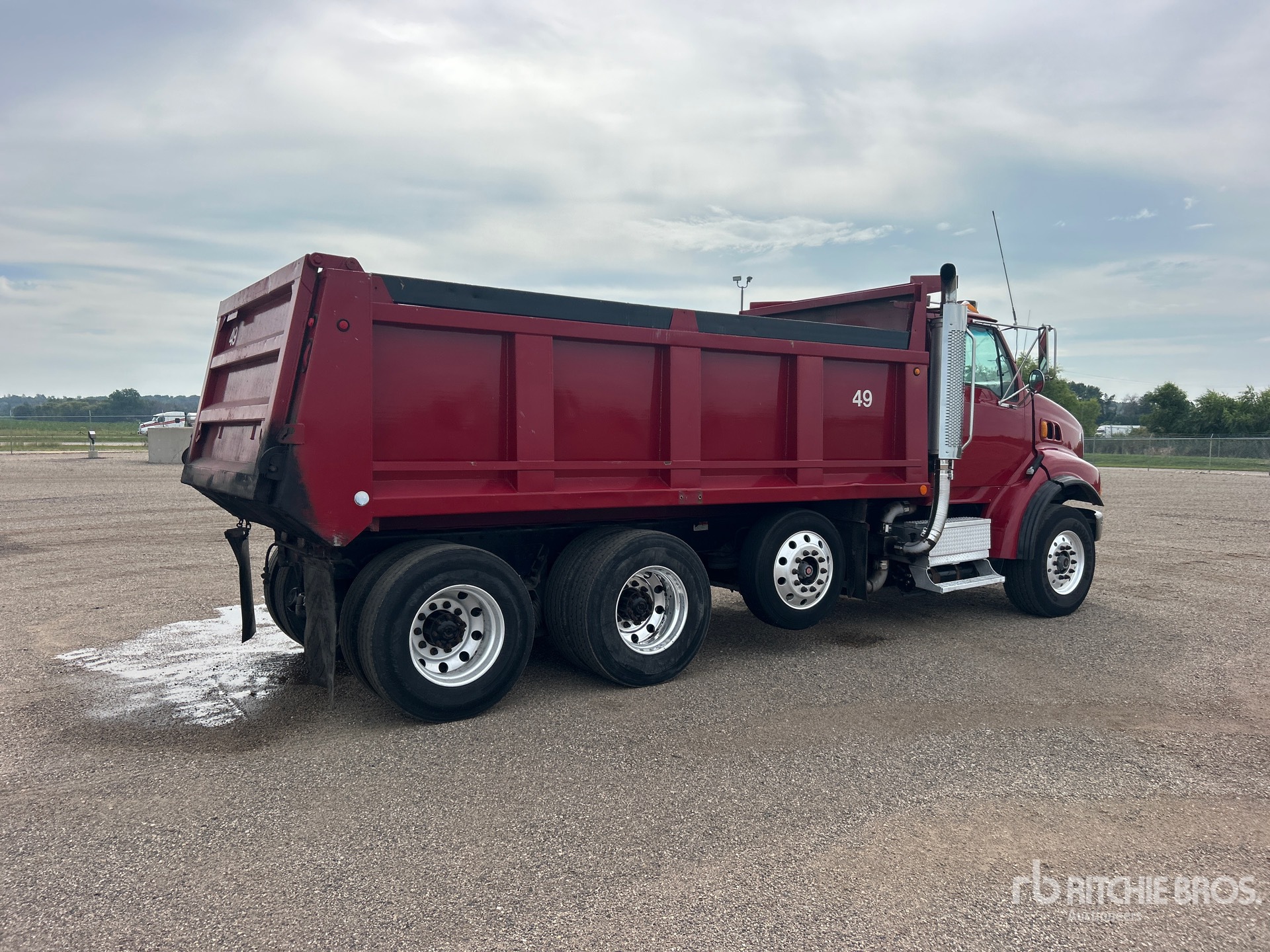 2005 Sterling LT9500