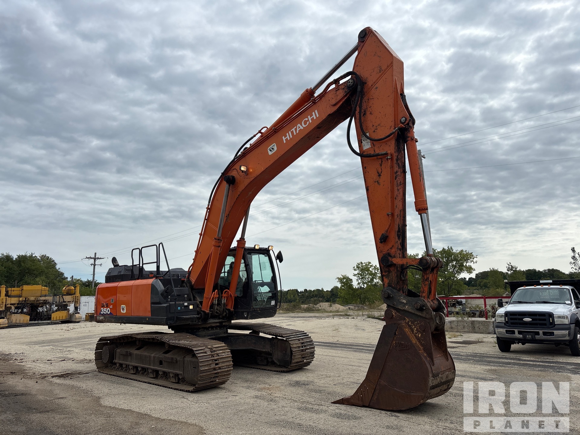 2017 Hitachi ZX350LC-6N