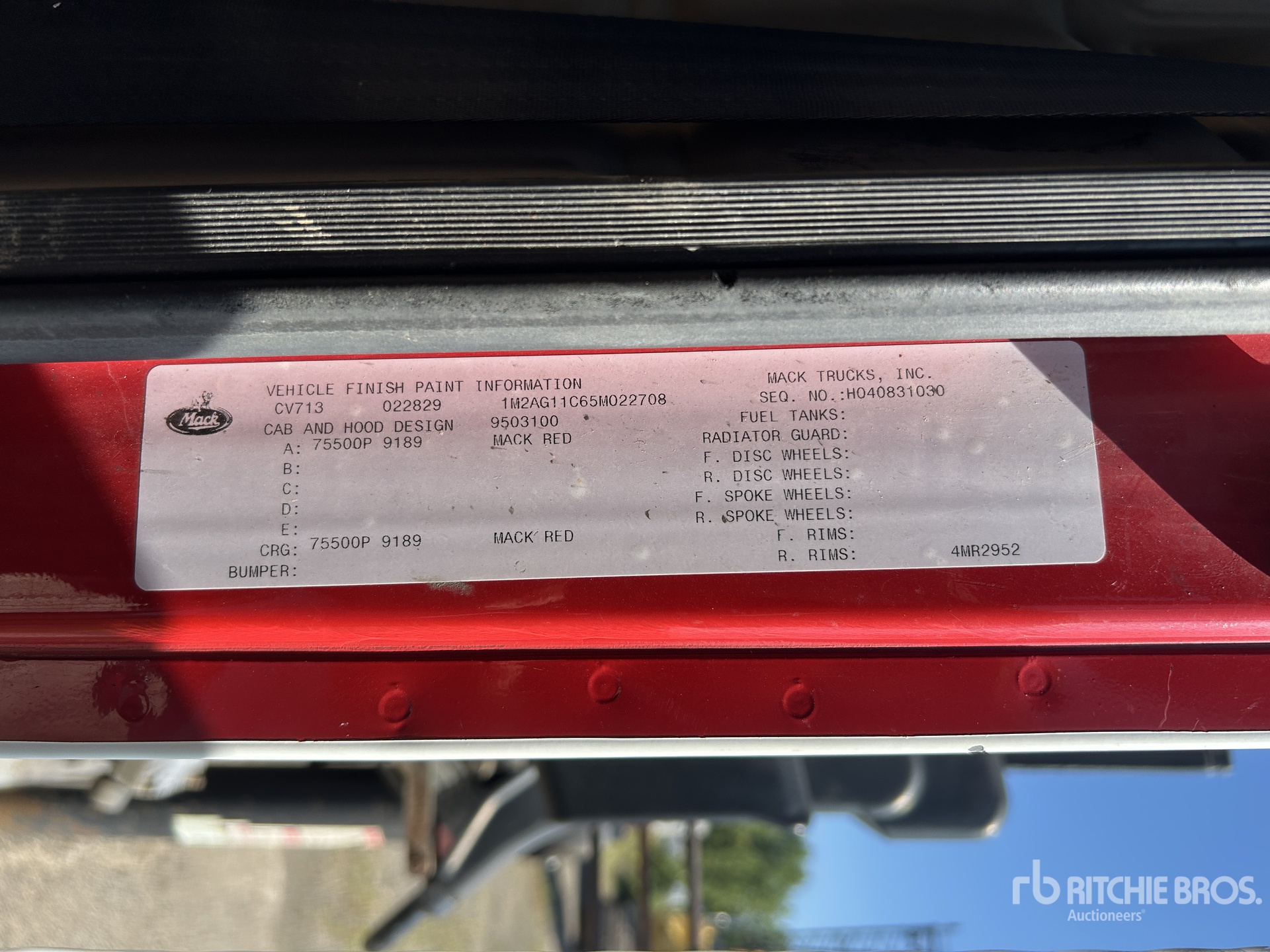 2005 Mack GRANITE CV713