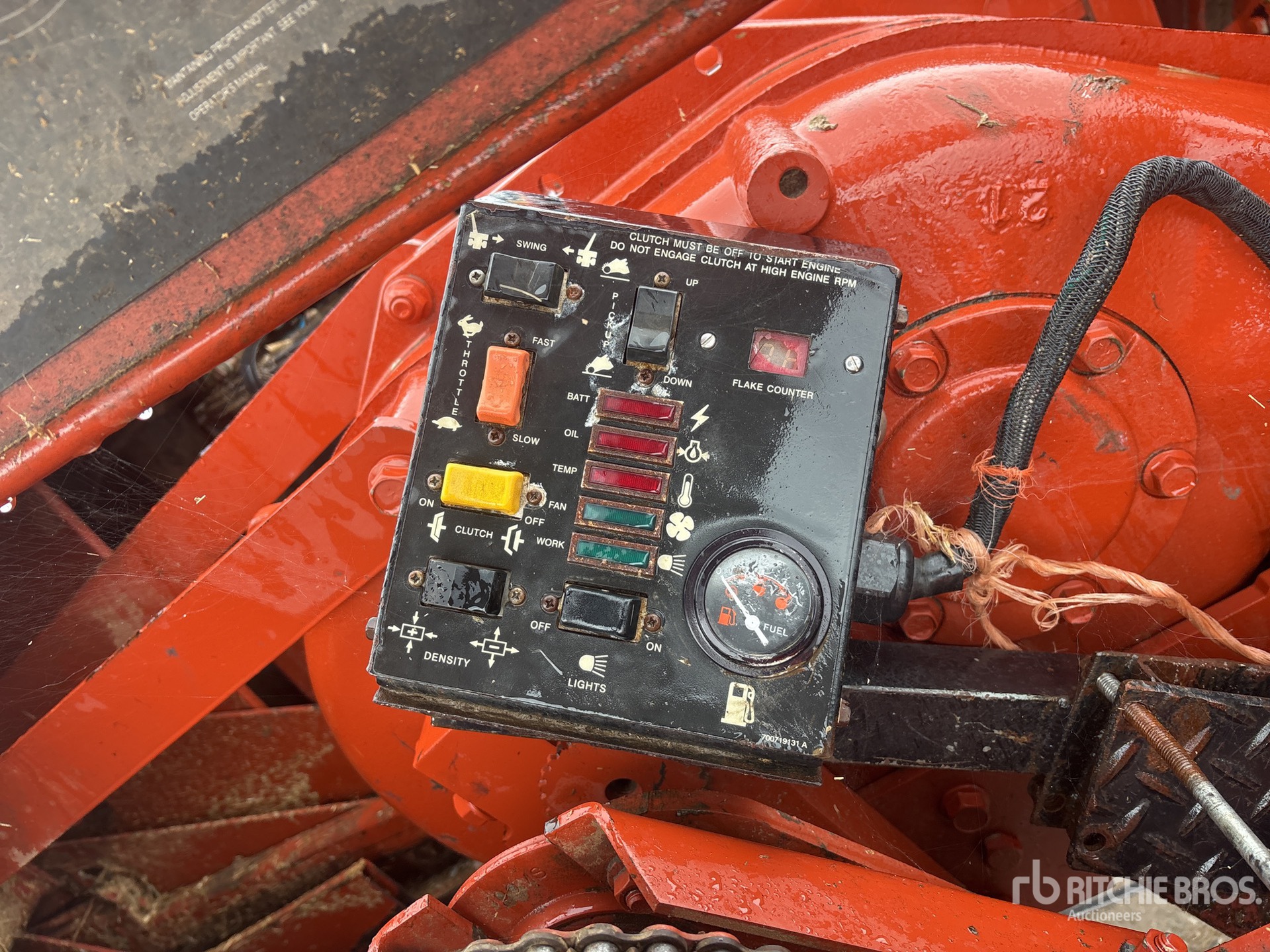 2009 Massey Ferguson 1843S