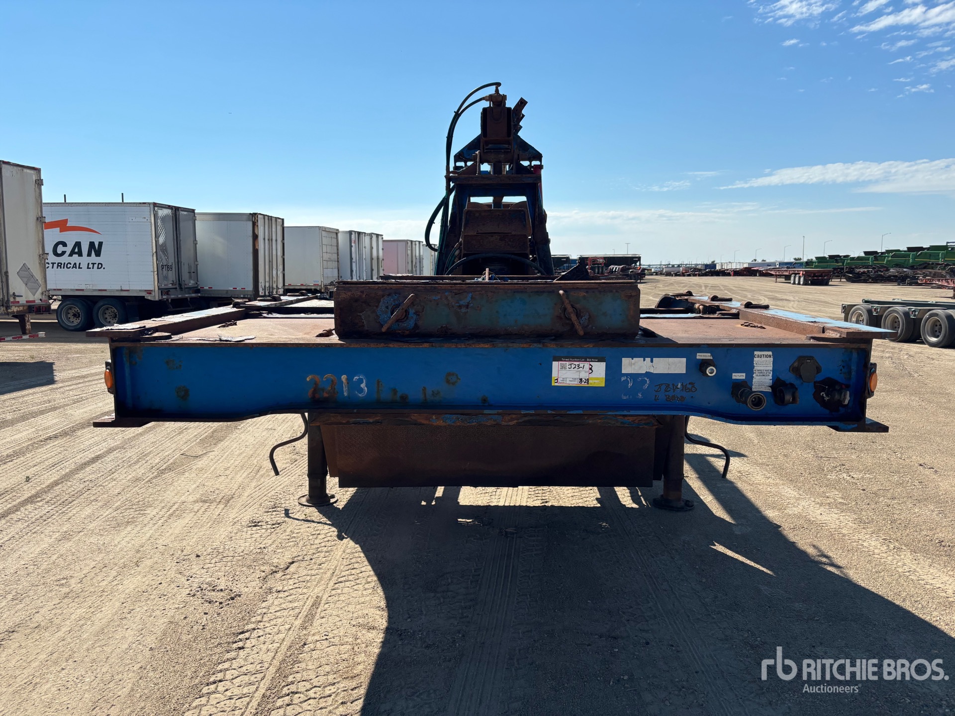 2011 Gerrys TRI/A 36 FT TANK CRADLE TRAILER
