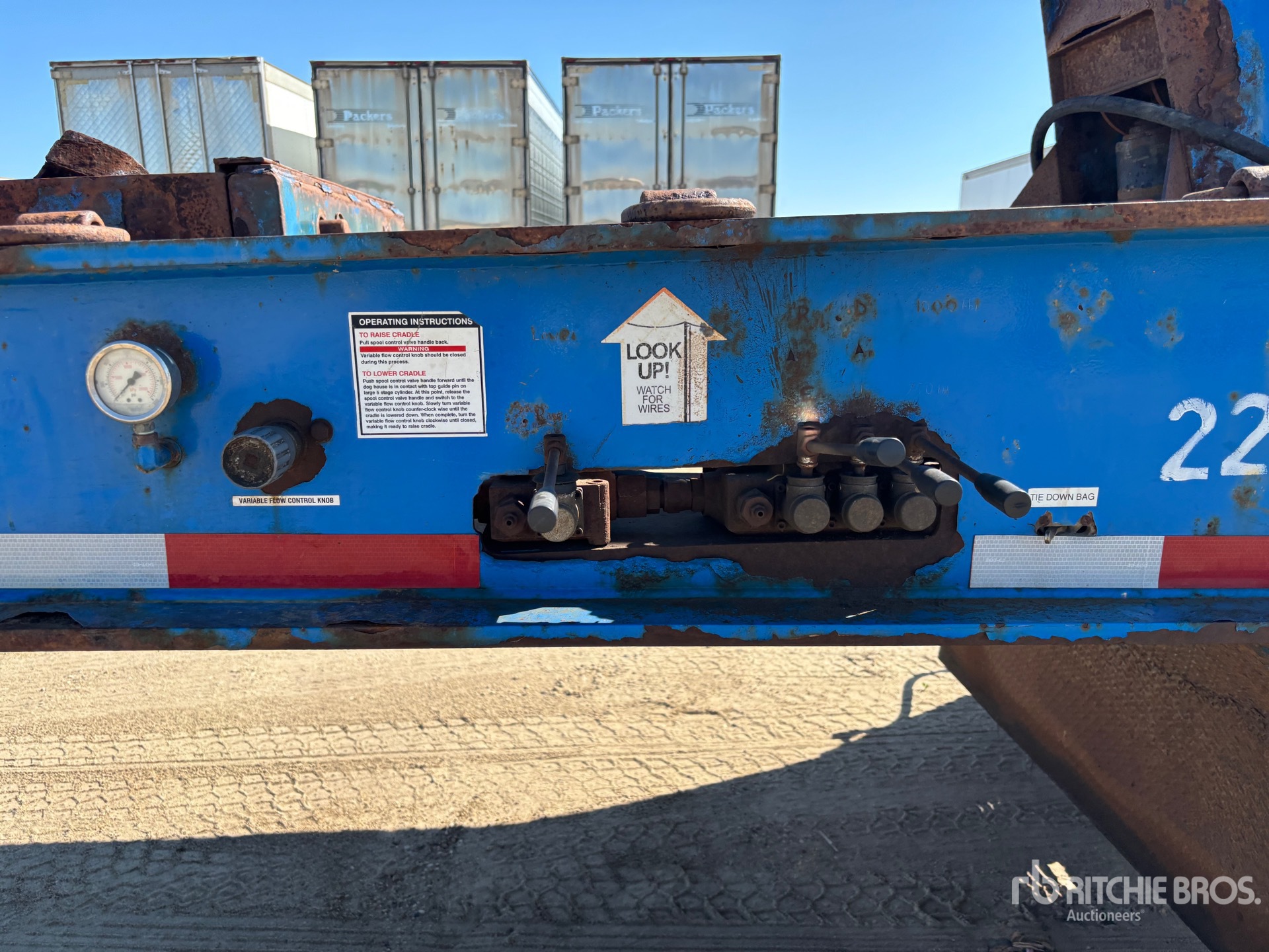 2011 Gerrys TRI/A 36 FT TANK CRADLE TRAILER