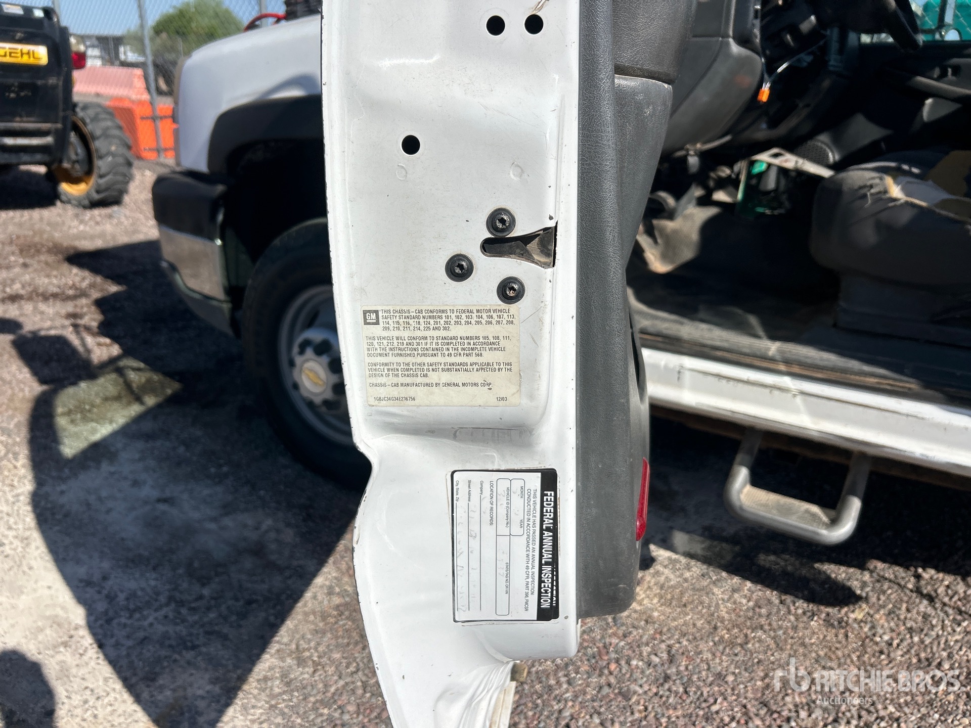 2004 Chevrolet SILVERADO 3500