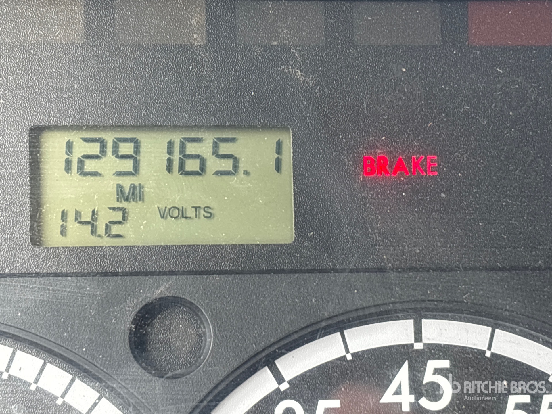 2014 Freightliner M2 106