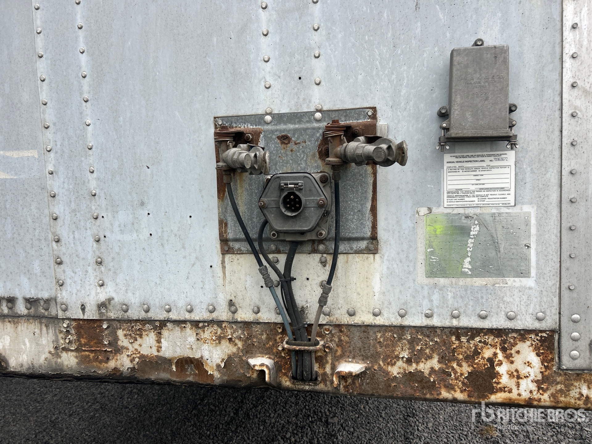 1999 Wabash 53 FT X 102 IN T/A