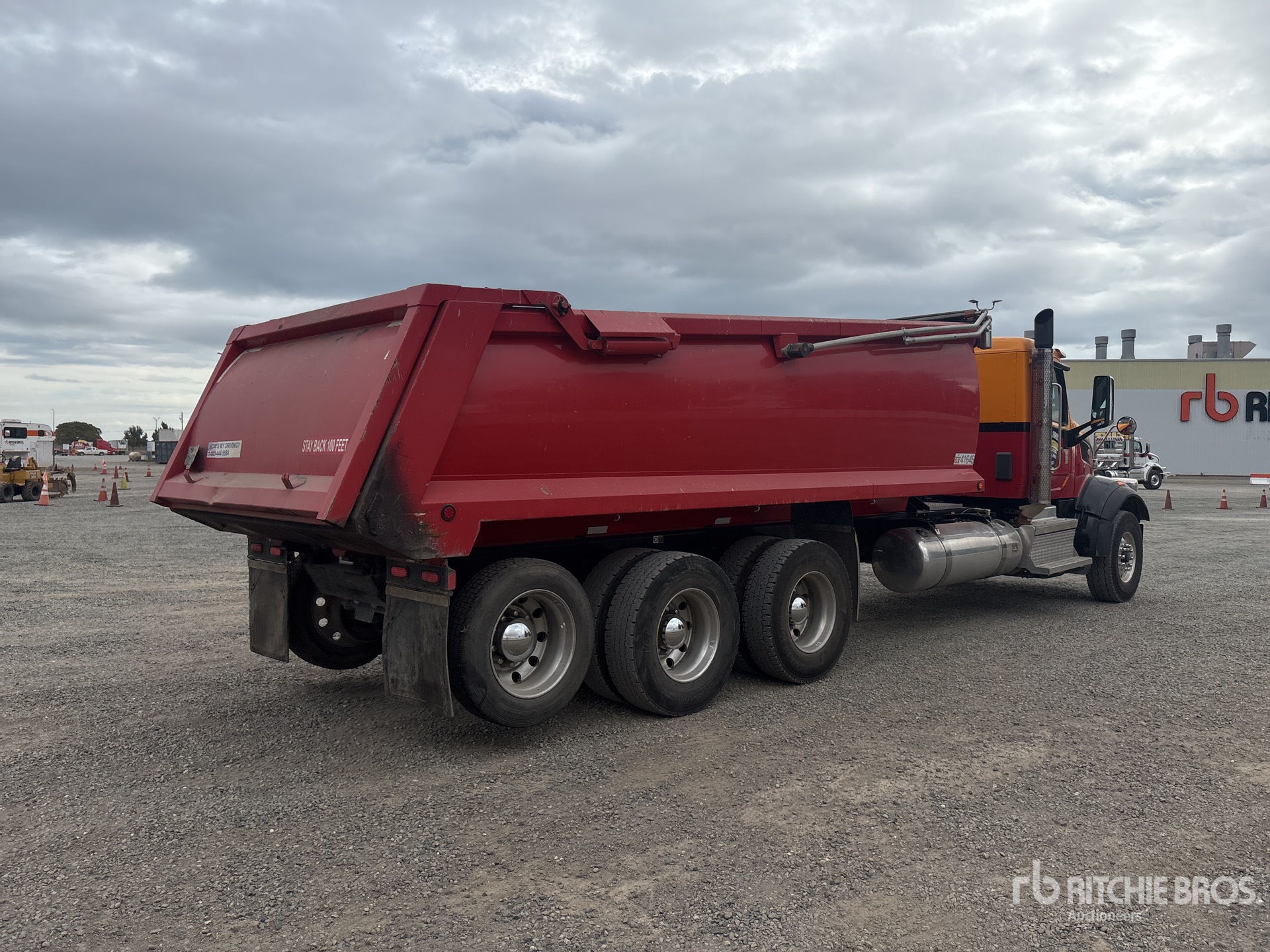 2020 Peterbilt 567