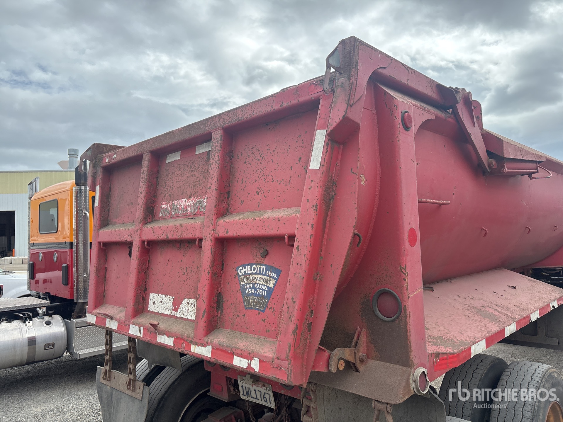 2000 Reliance 27 ft T/A