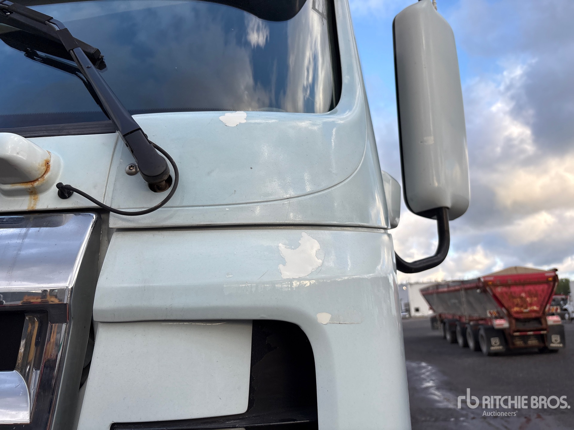 2013 Freightliner Argosy