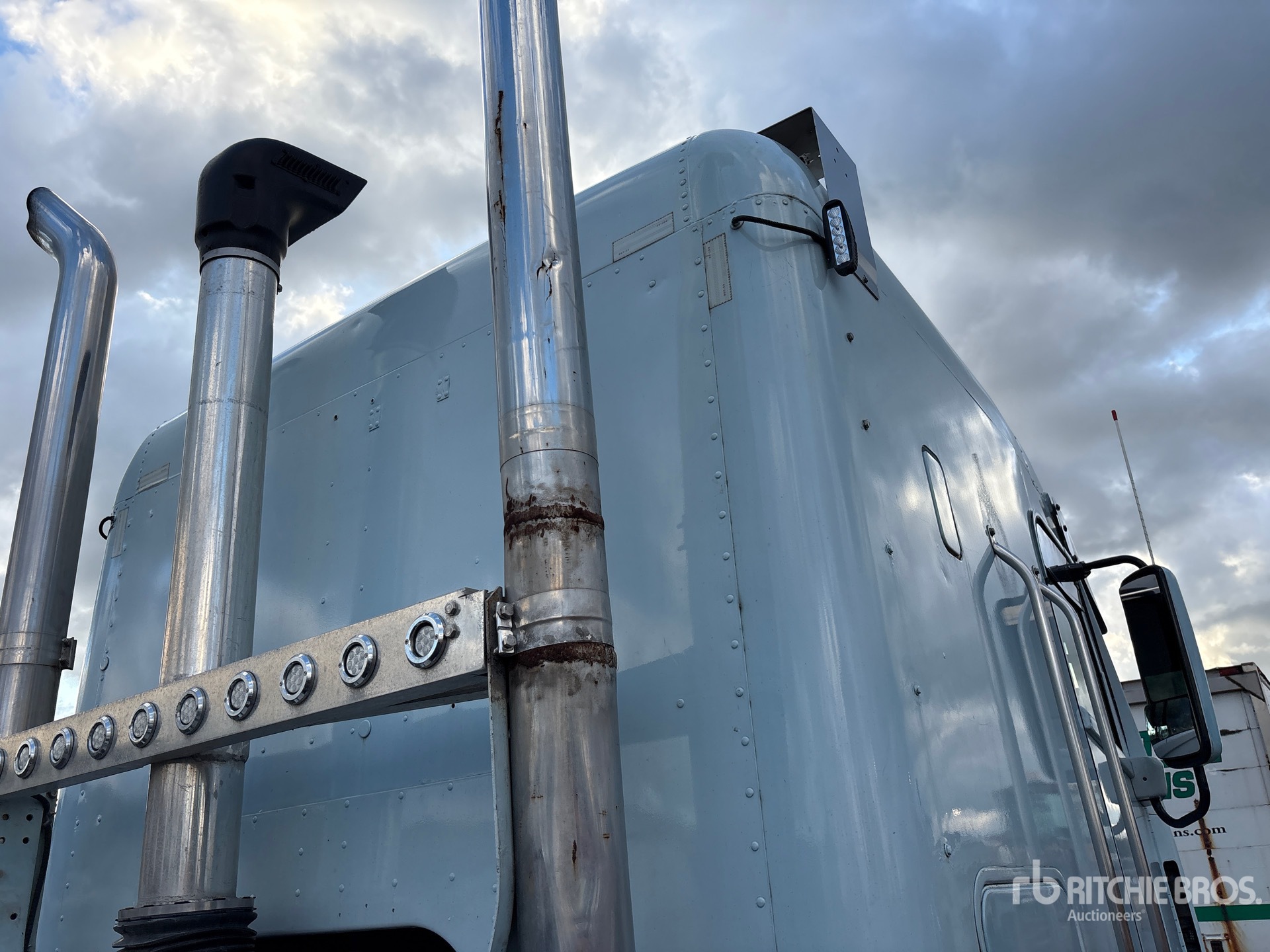 2013 Freightliner Argosy