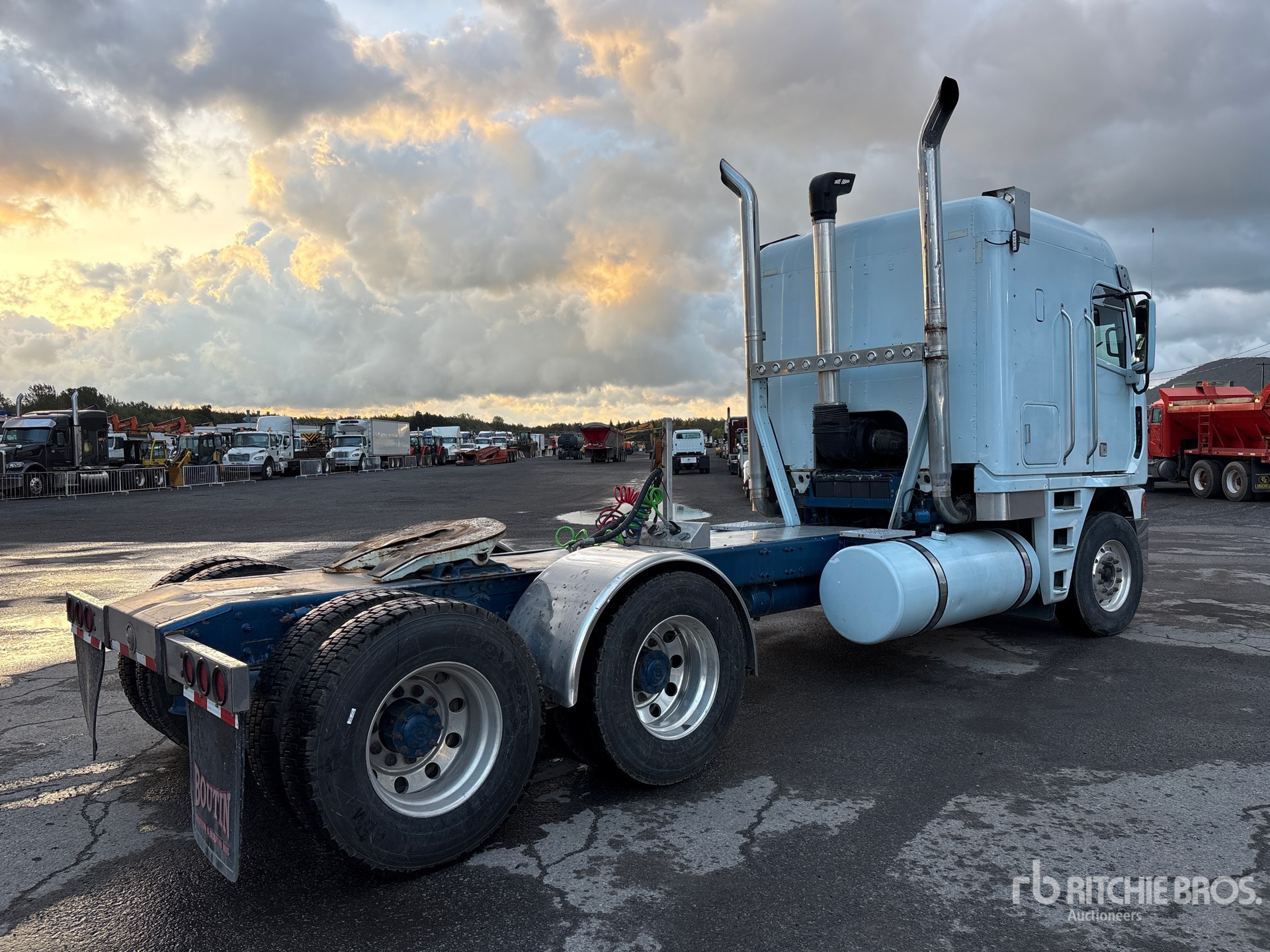 2013 Freightliner Argosy