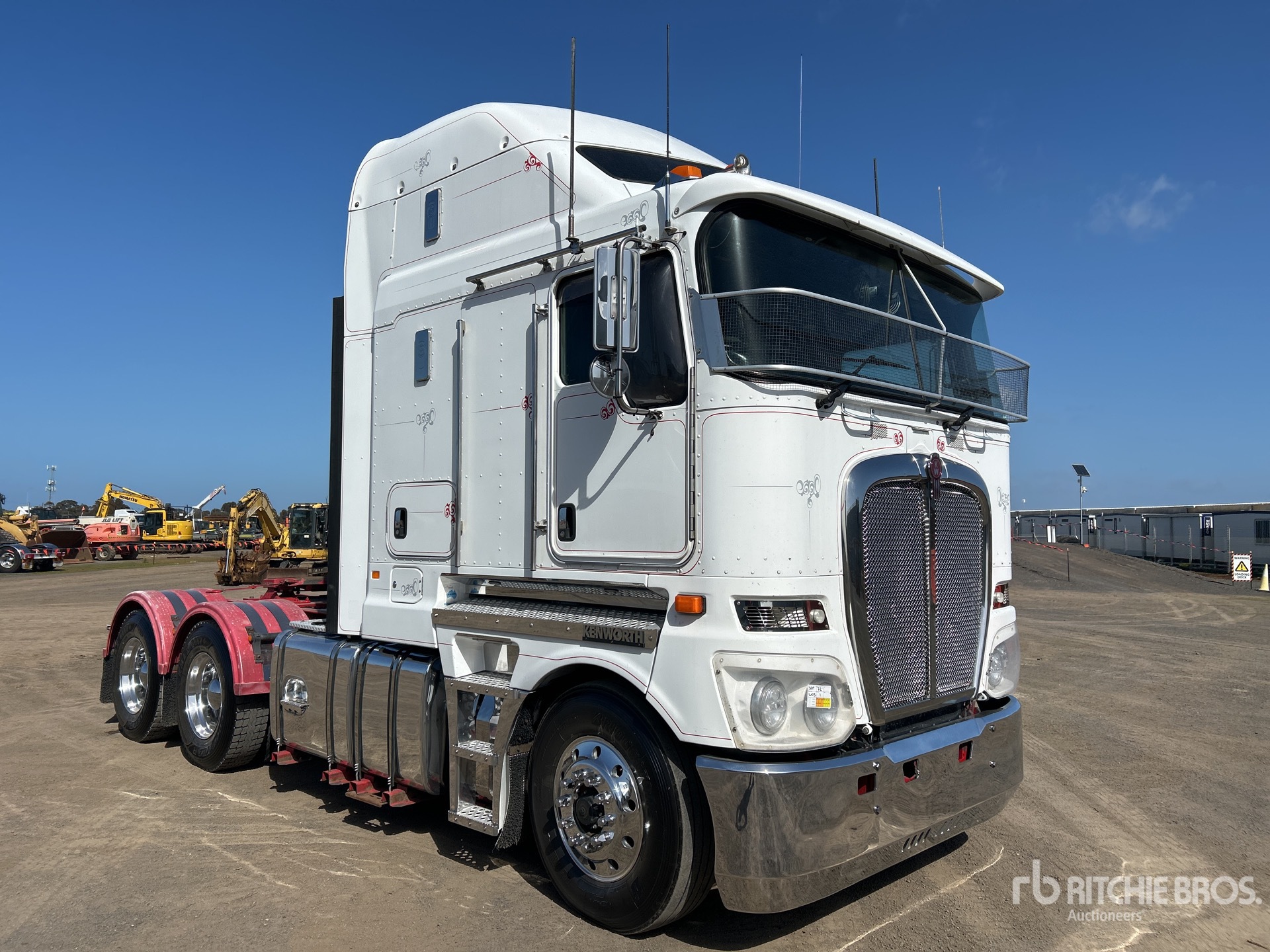 Photo of 2016 Kenworth K200 BIG CAB AE