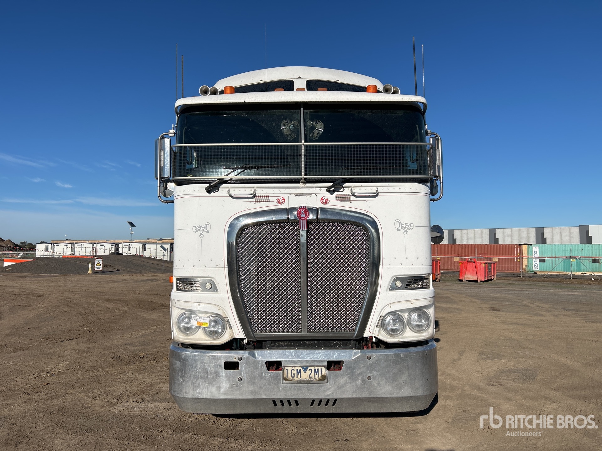 2016 Kenworth K200 BIG CAB AE