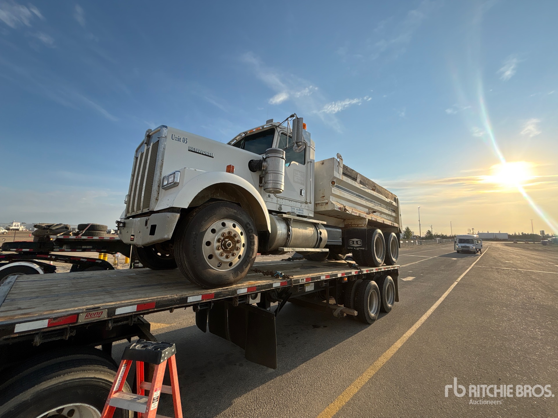 2000 Kenworth W900